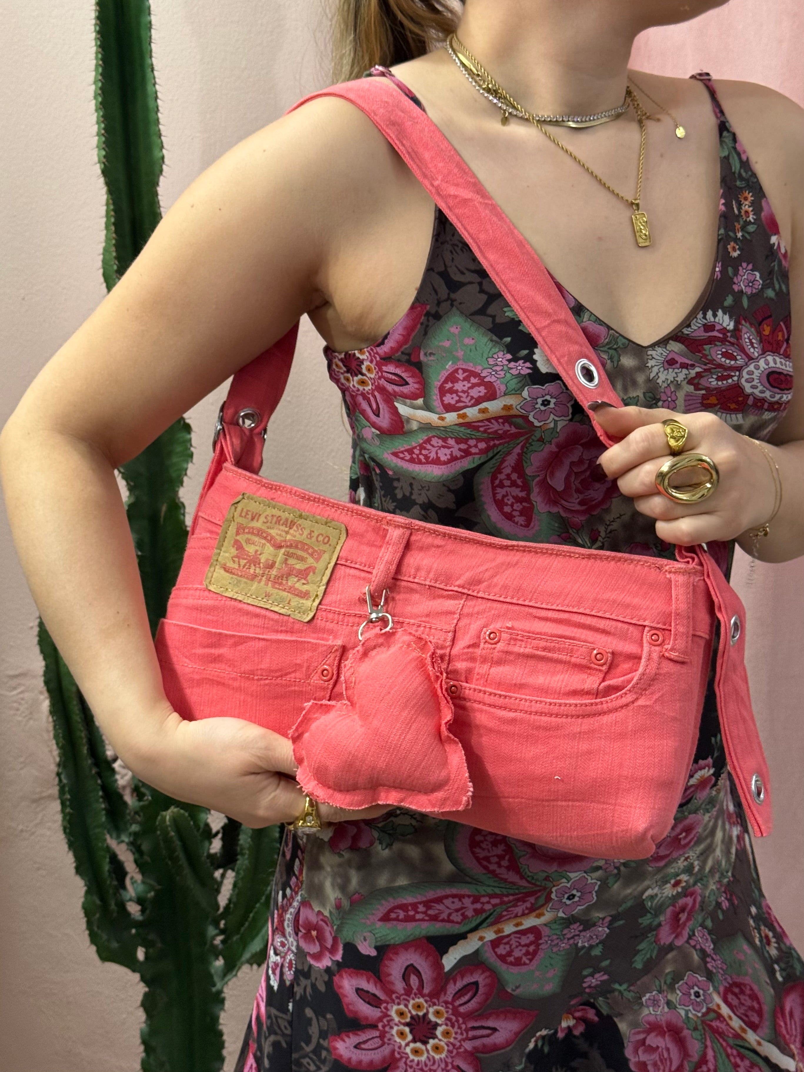 Borsa baguette Levis upcycling corallo