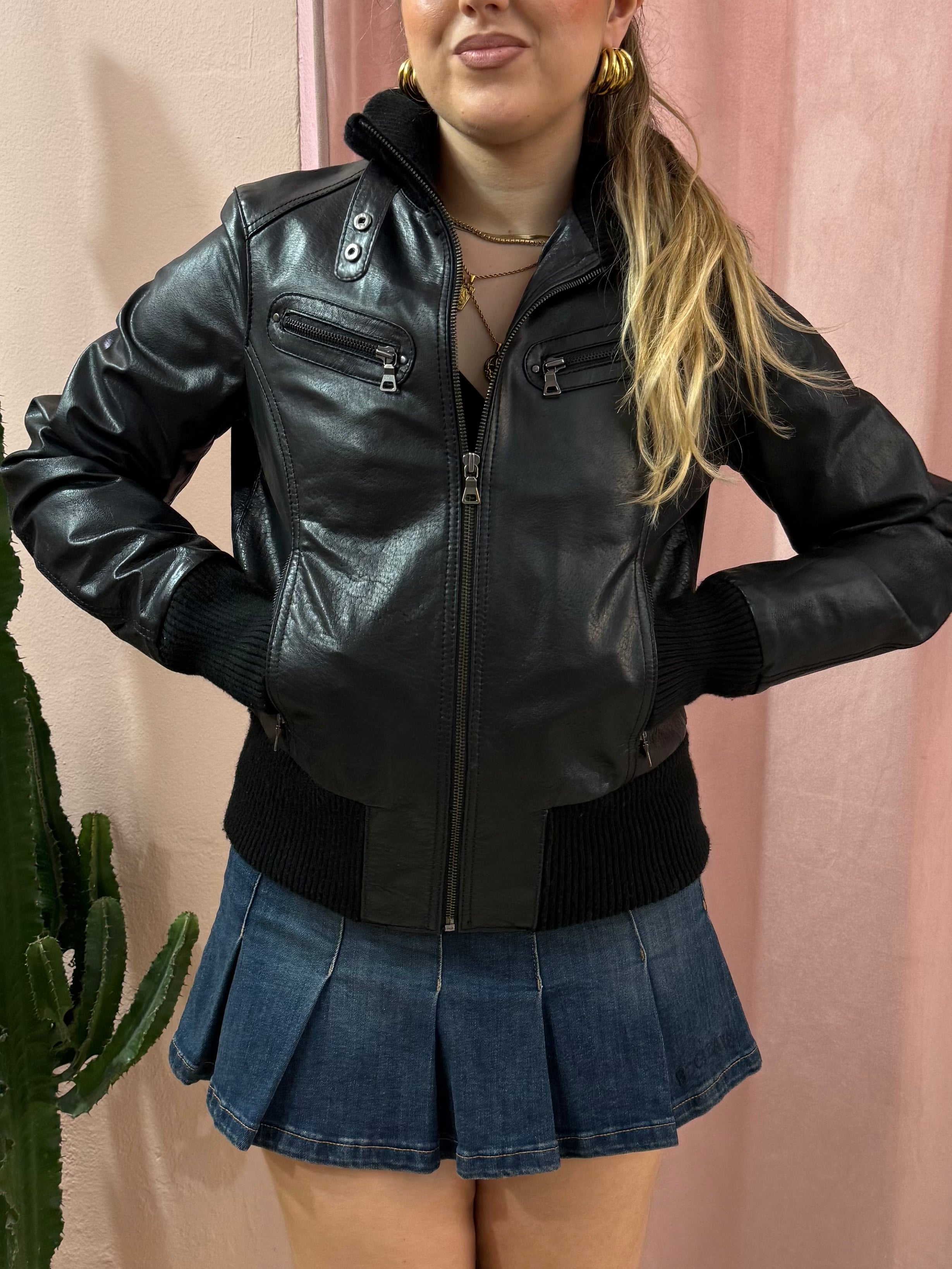 Bomber in pelle nero strutturato