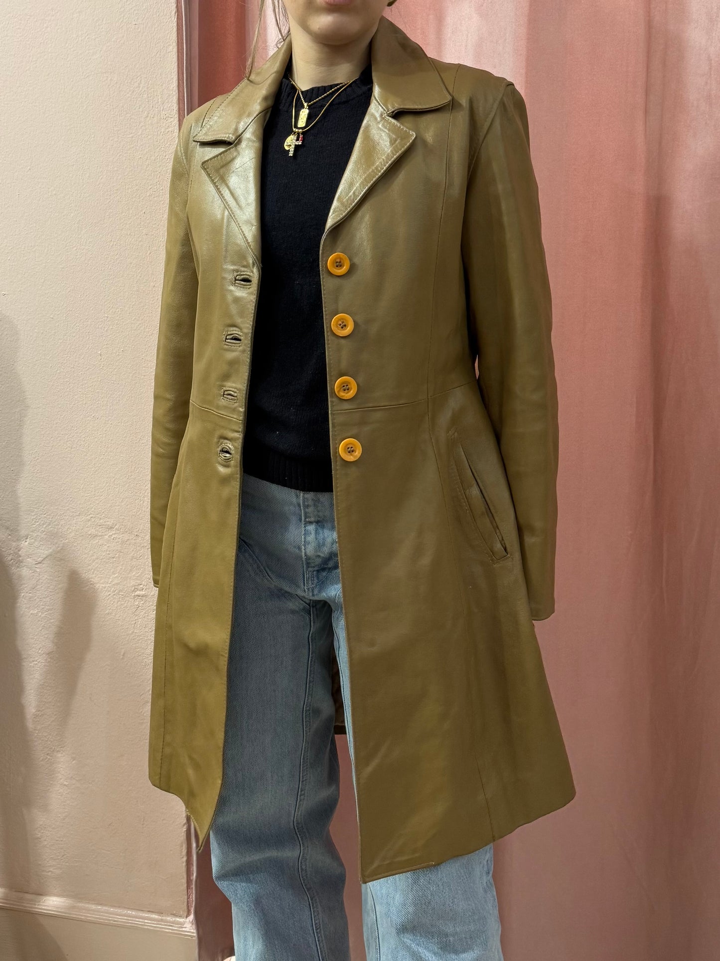 Giacca lunga in pelle color biscotto