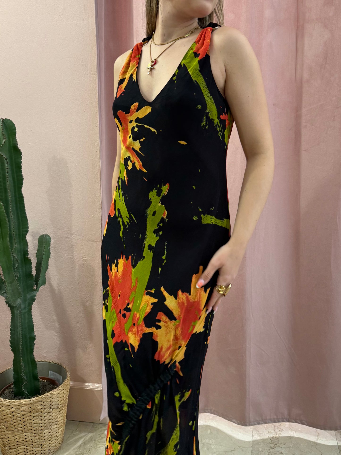 Vestito lungo fantasia fiori astratti