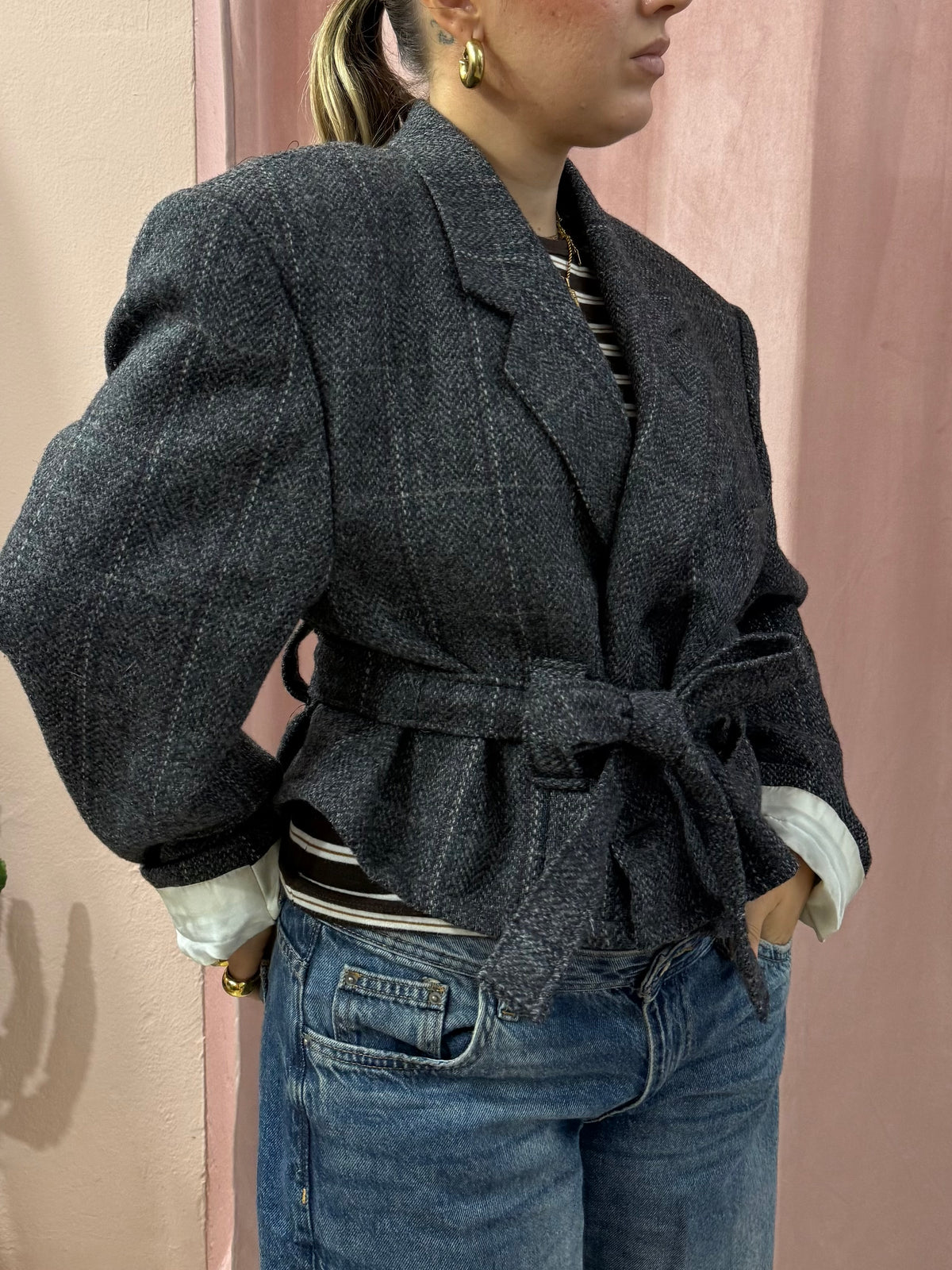 Blazer in lana upcycling antracite principe di galles