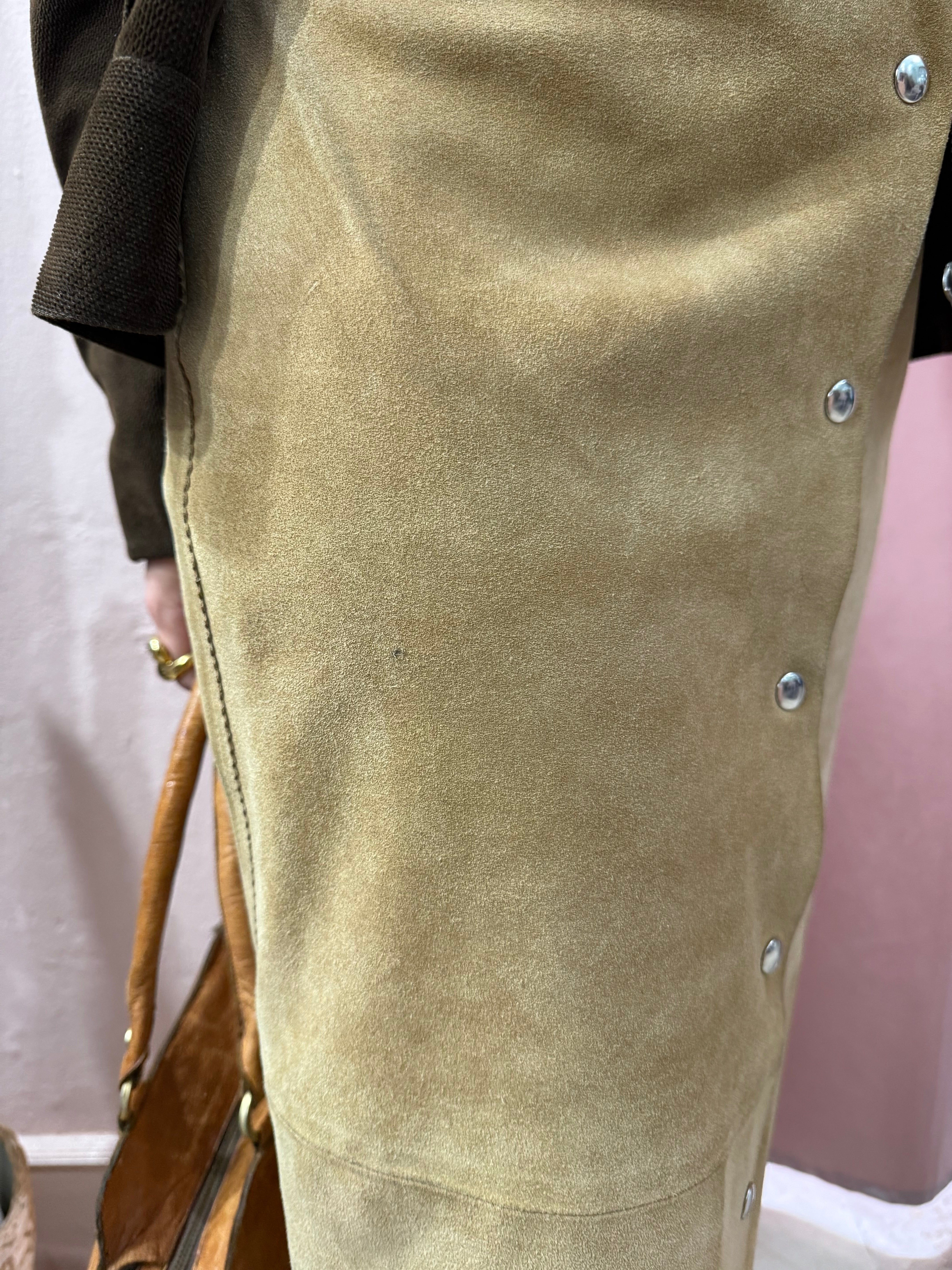 Gonna longuette scamosciata in vera pelle