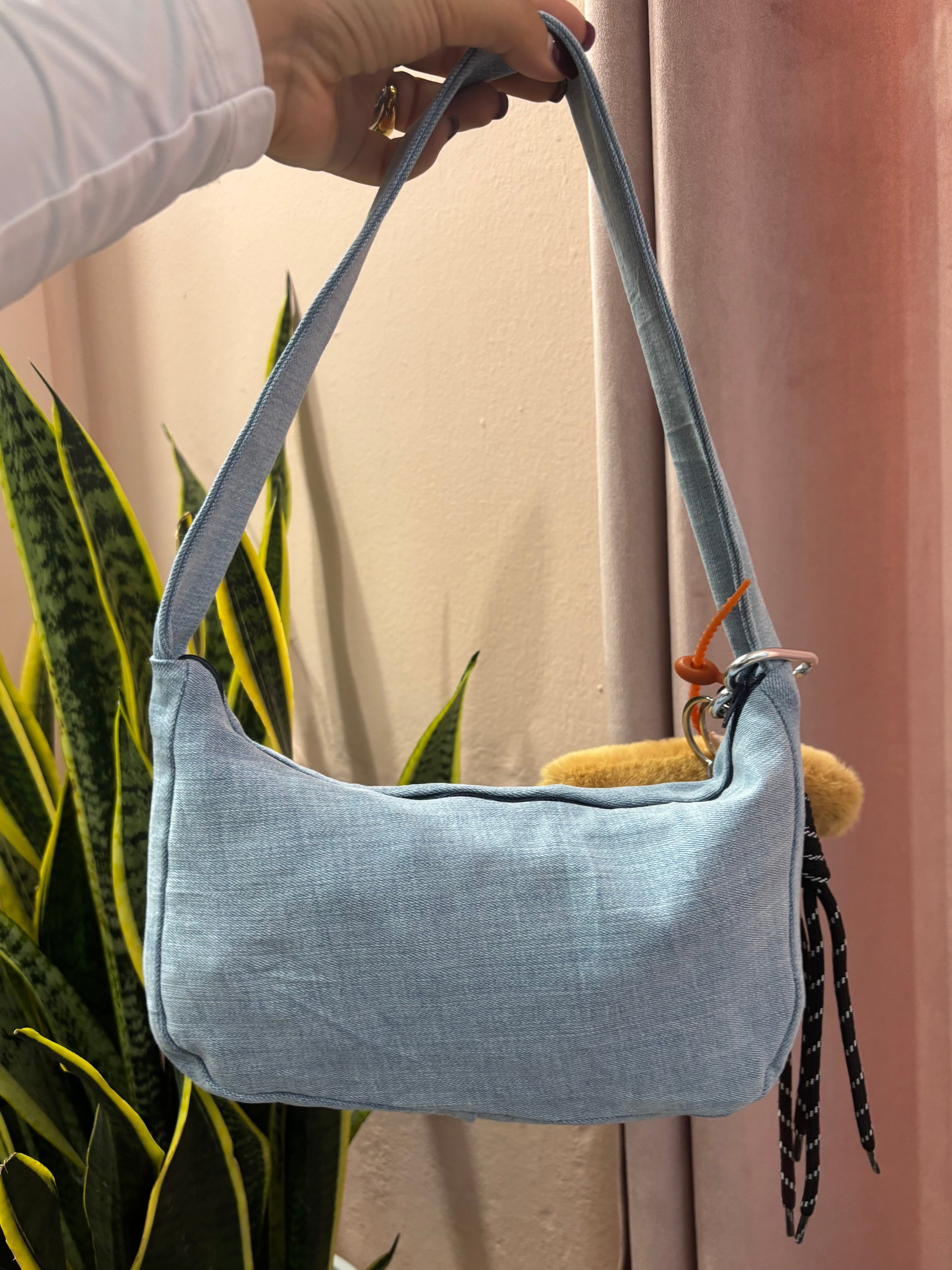 Borsa Levis upcycling denim chiaro