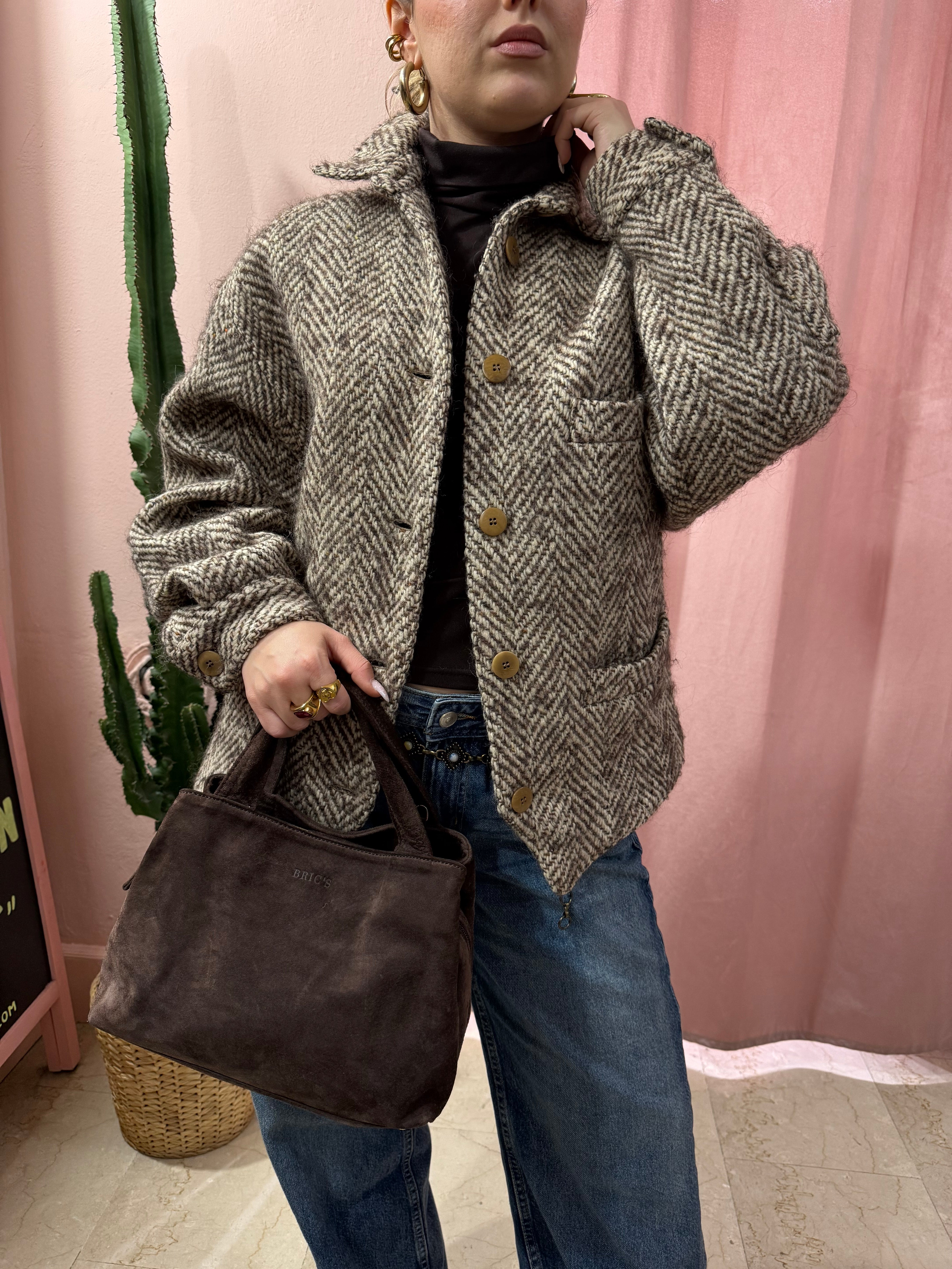 Cappotto corto spigato in lana