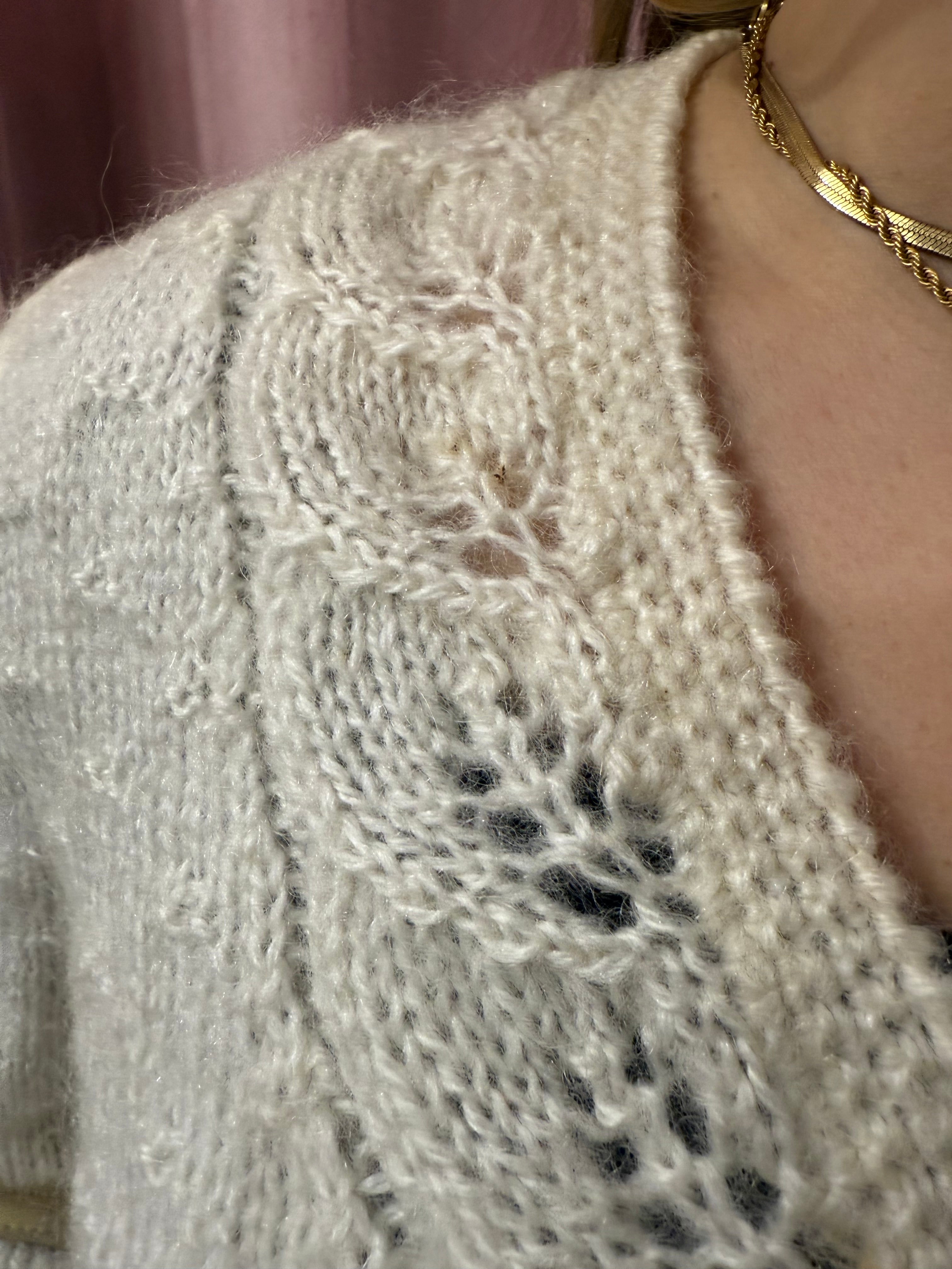 Cardigan panna con maniche gigot