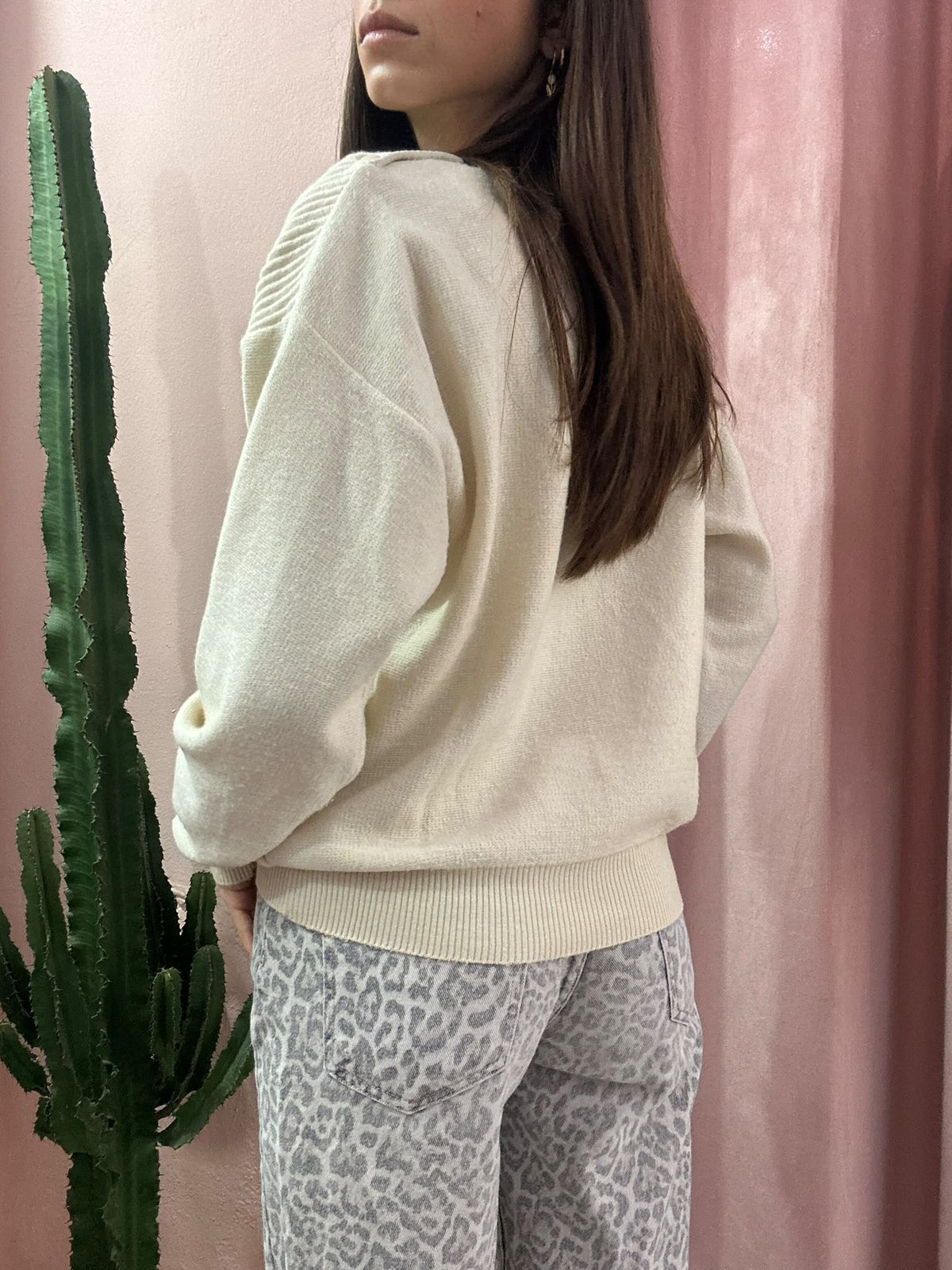 Maglione vintage panna con inserti in pelle