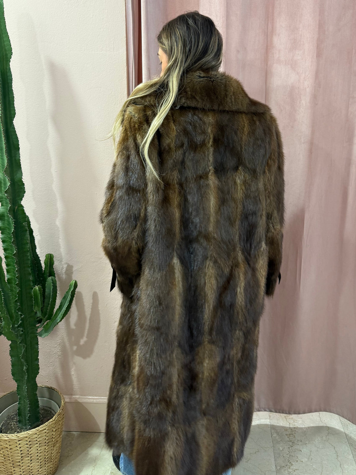 Pelliccia lunga vintage in visone