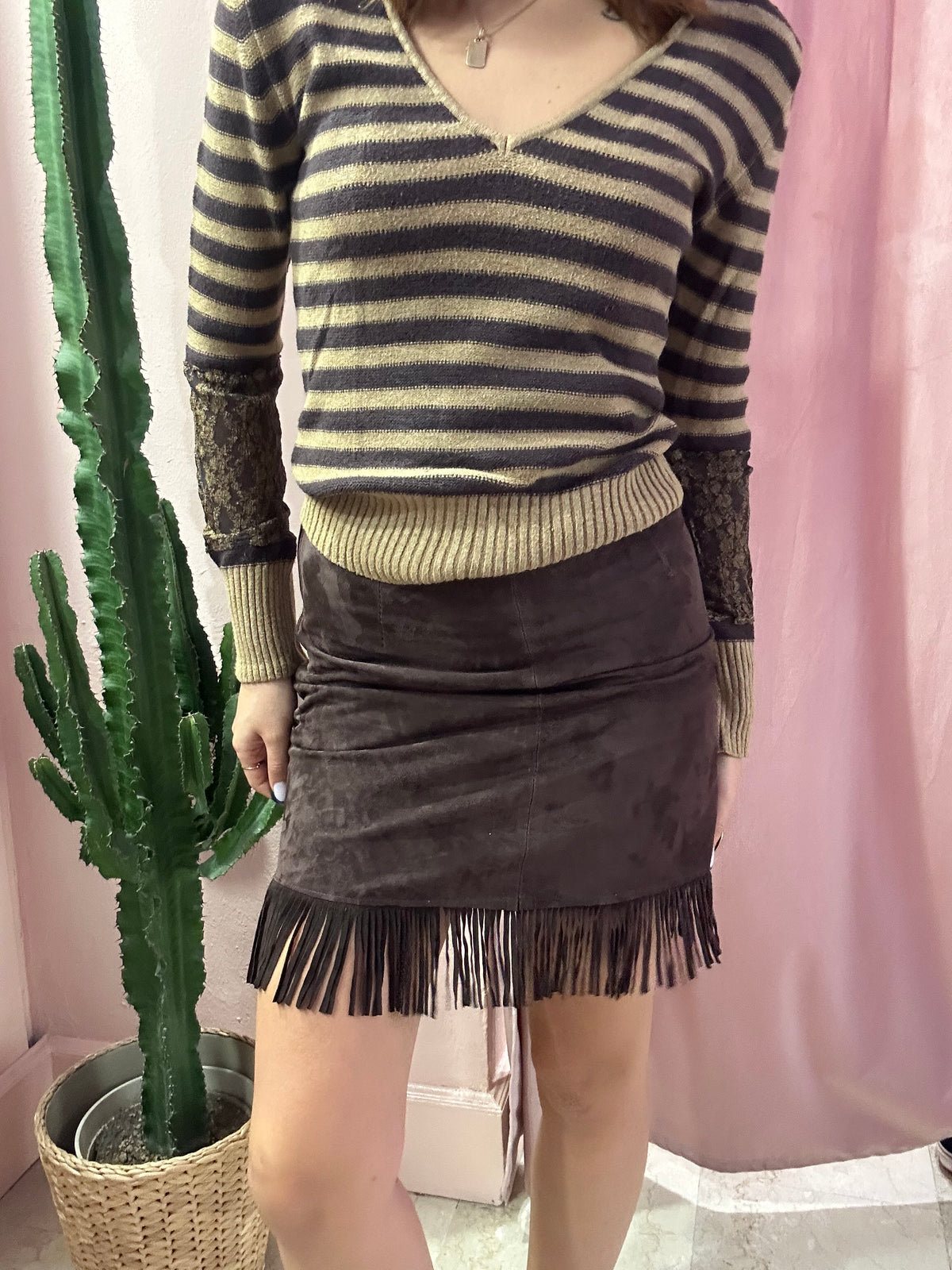 Minigonna con frange in pelle