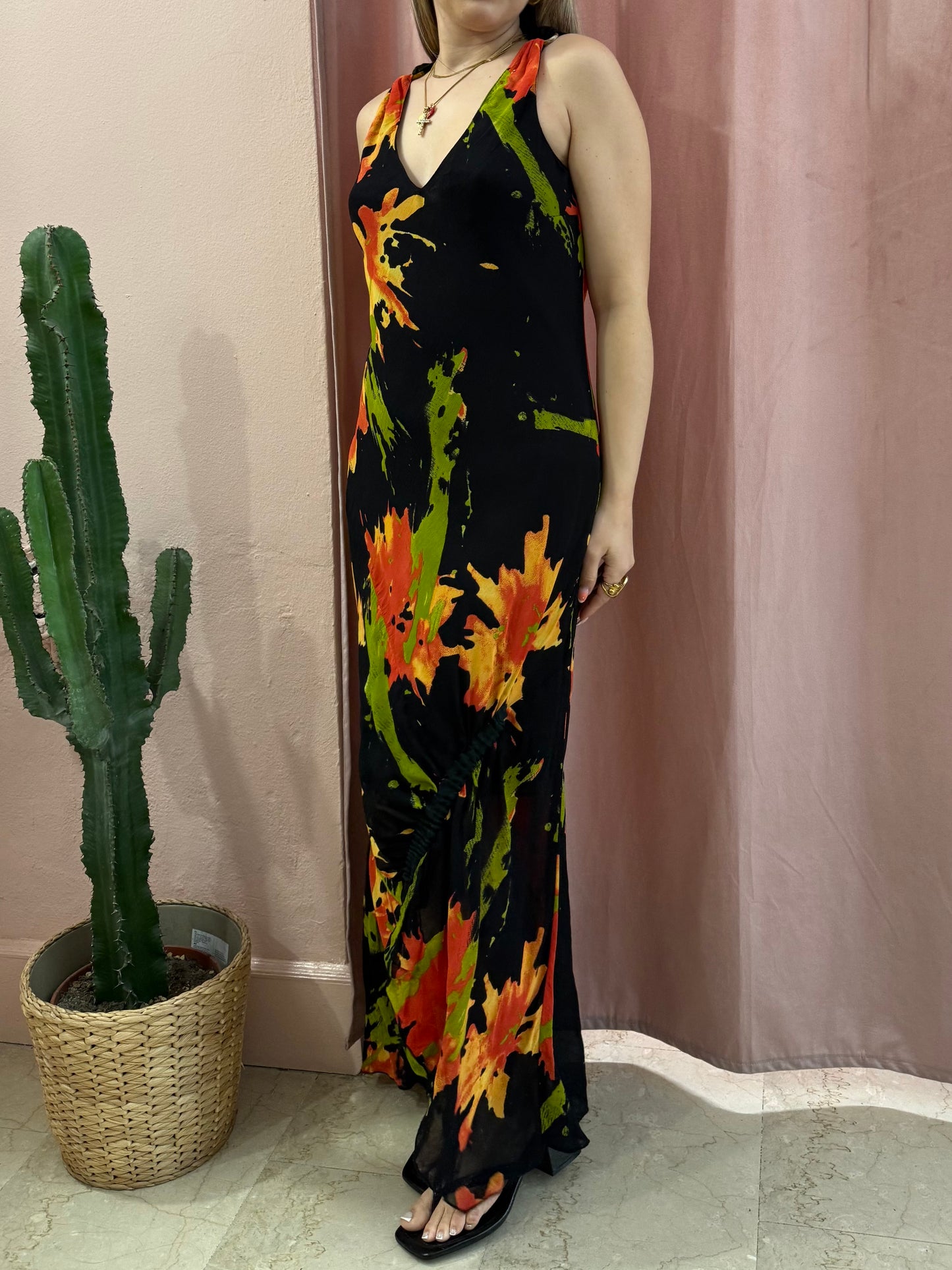 Vestito lungo fantasia fiori astratti