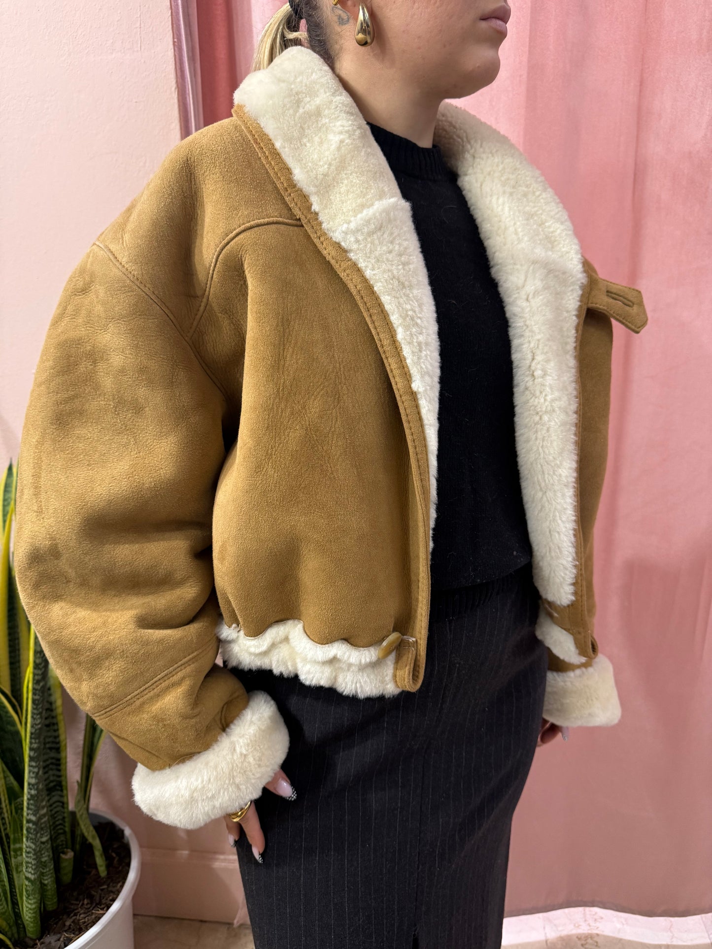 Montone vintage crop cammello