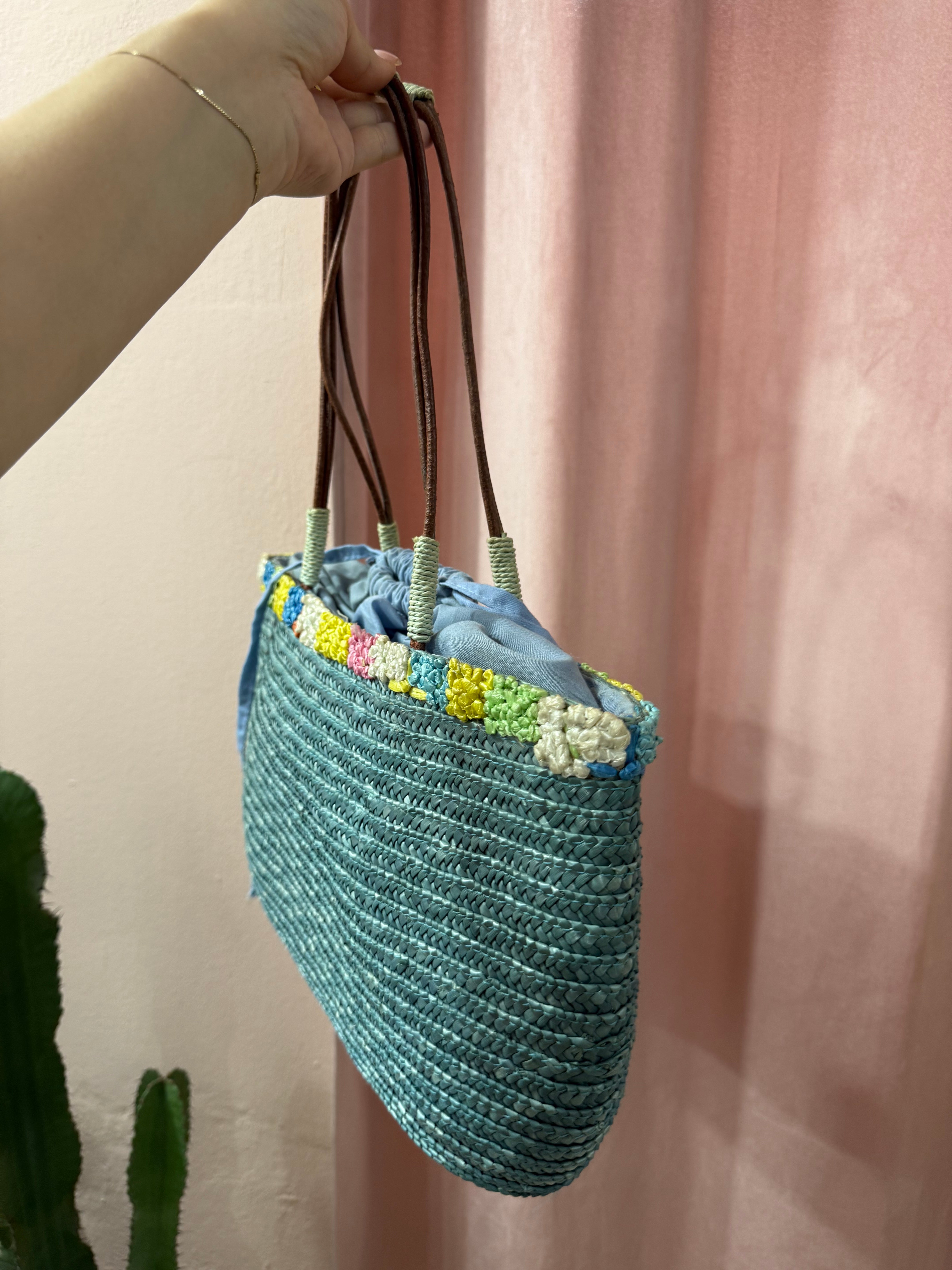 Borsa vintage in paglia azzurra