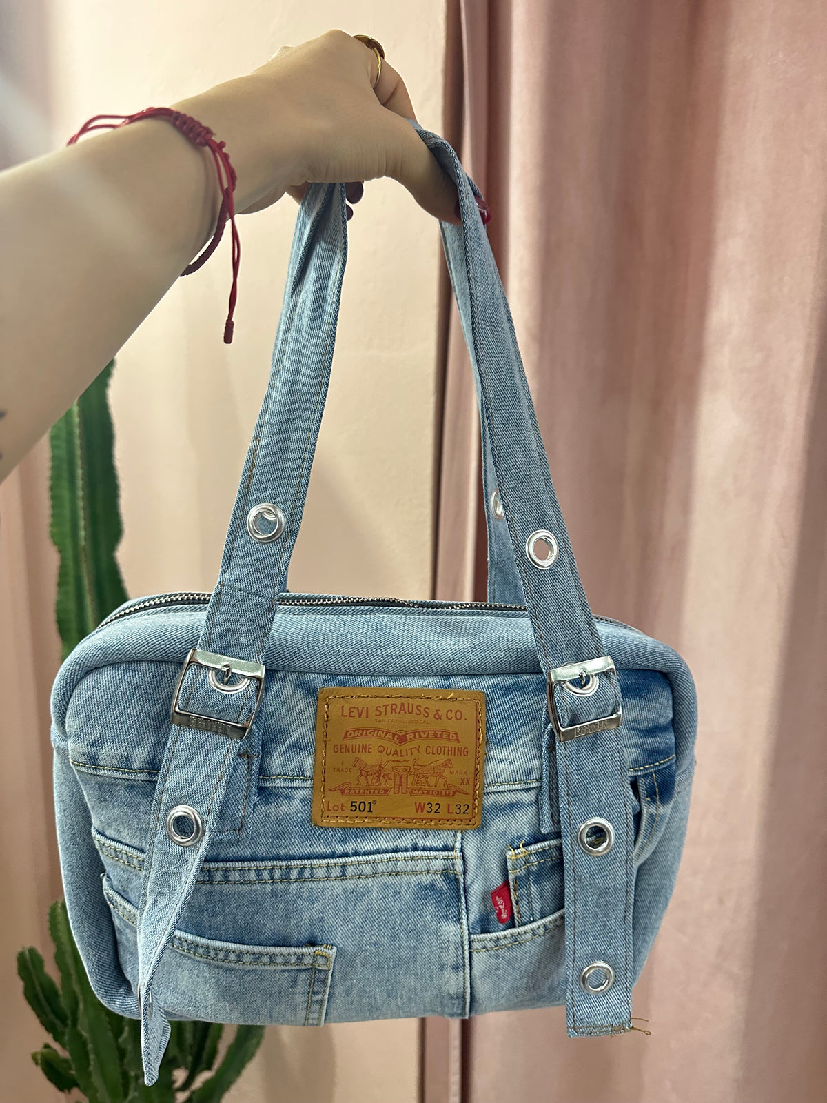 BORSA LEVIS UPCYCLING DENIM CHIARO