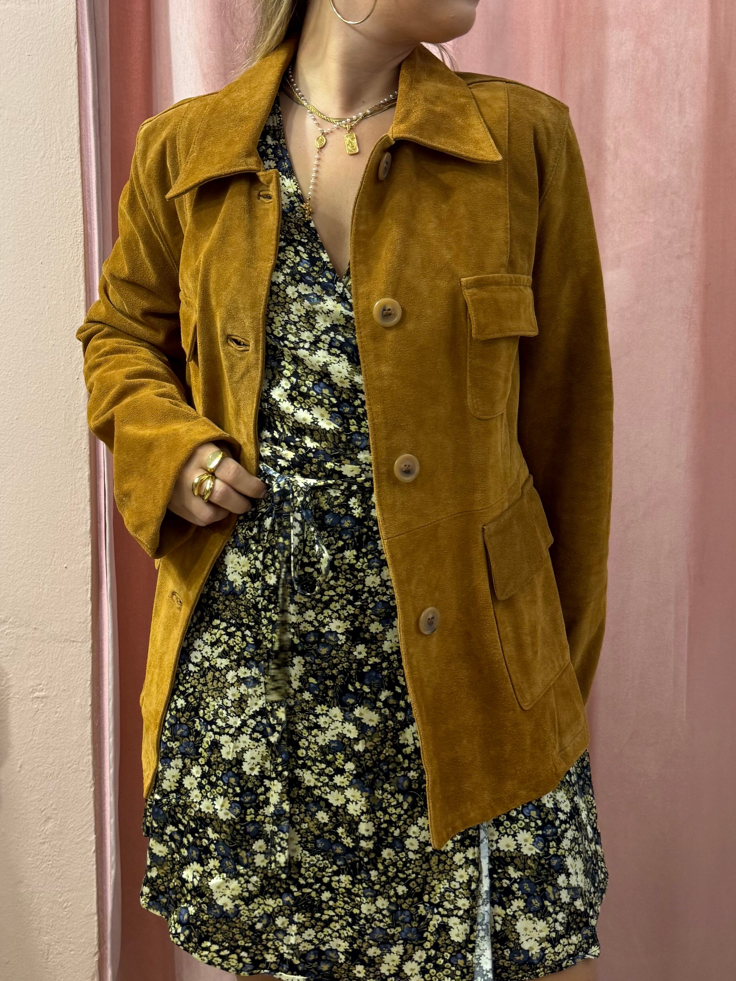 Giacca modello Sahariana in pelle scamosciata