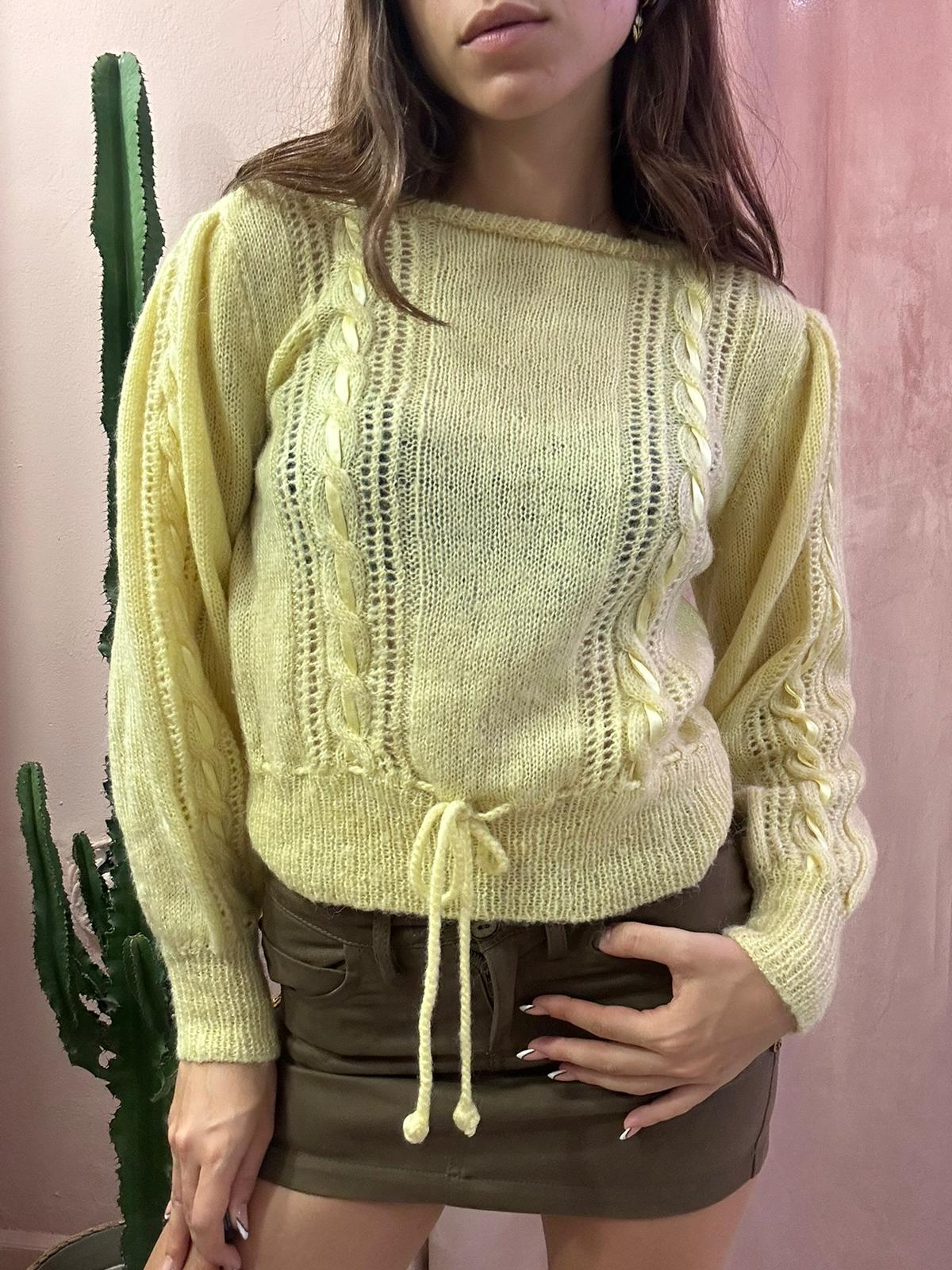 Maglione giallo burro in pura lana