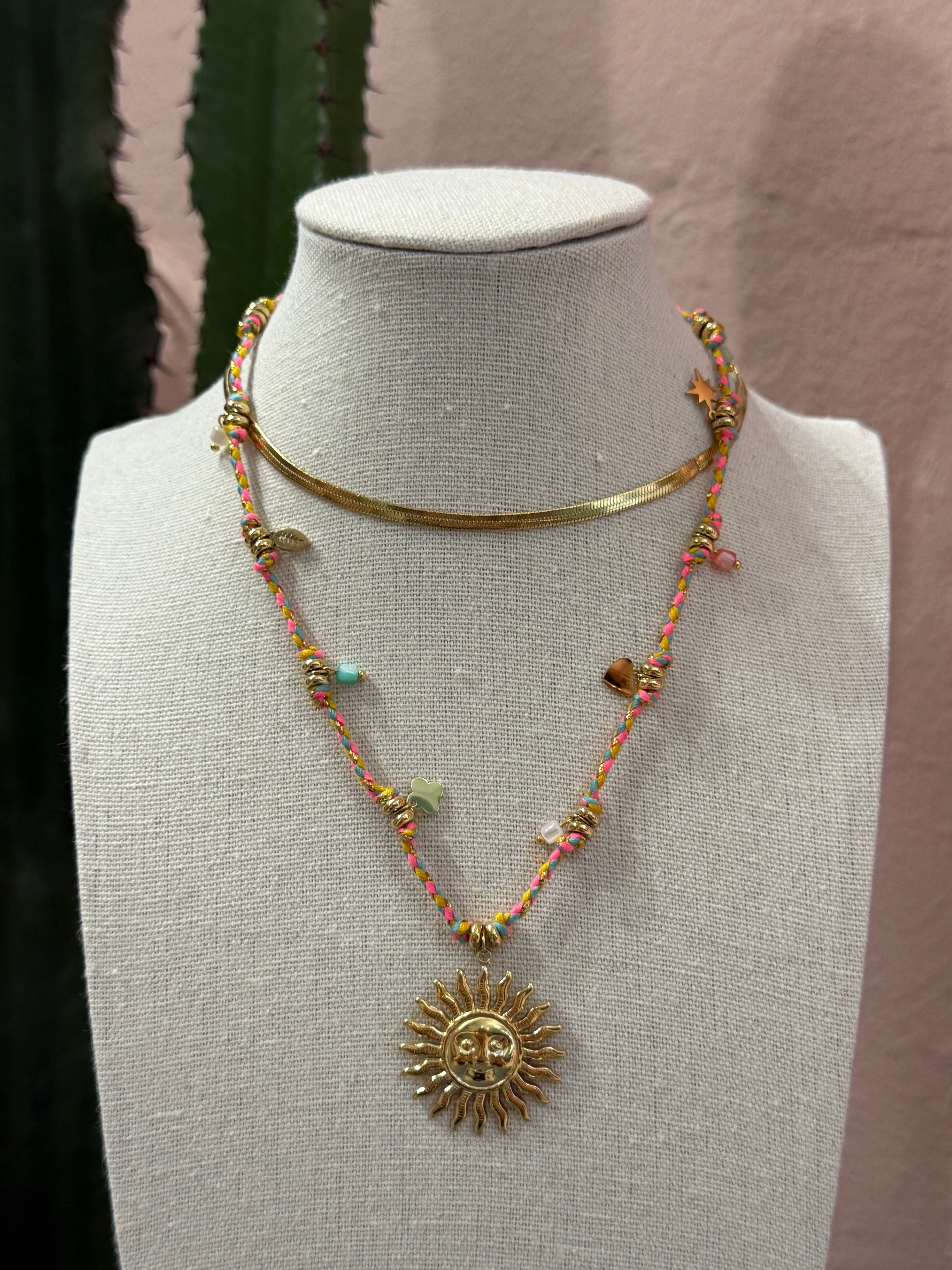 Collana con Sole in corda più colori