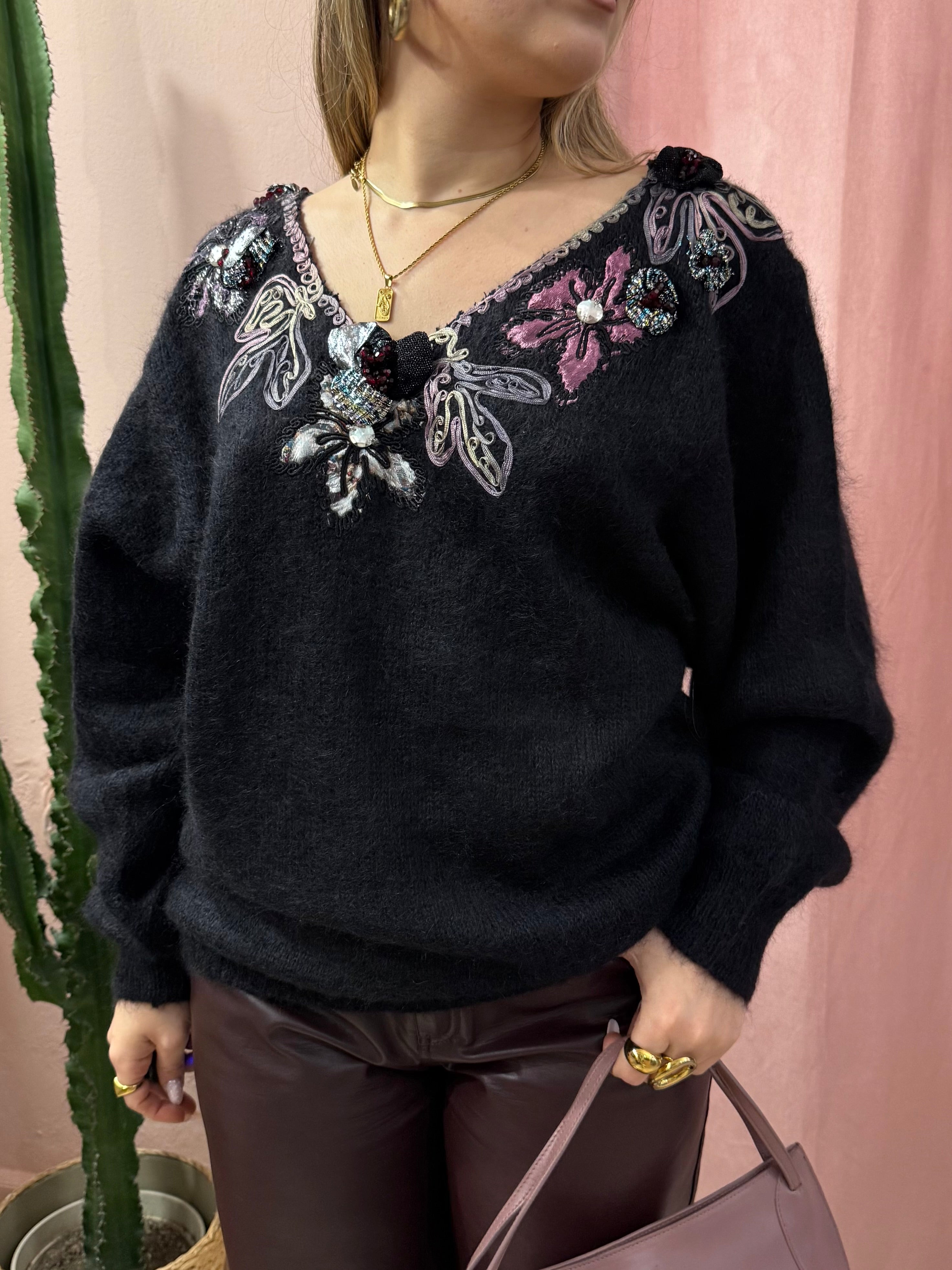 Maglione vintage ricamato in kid mohair