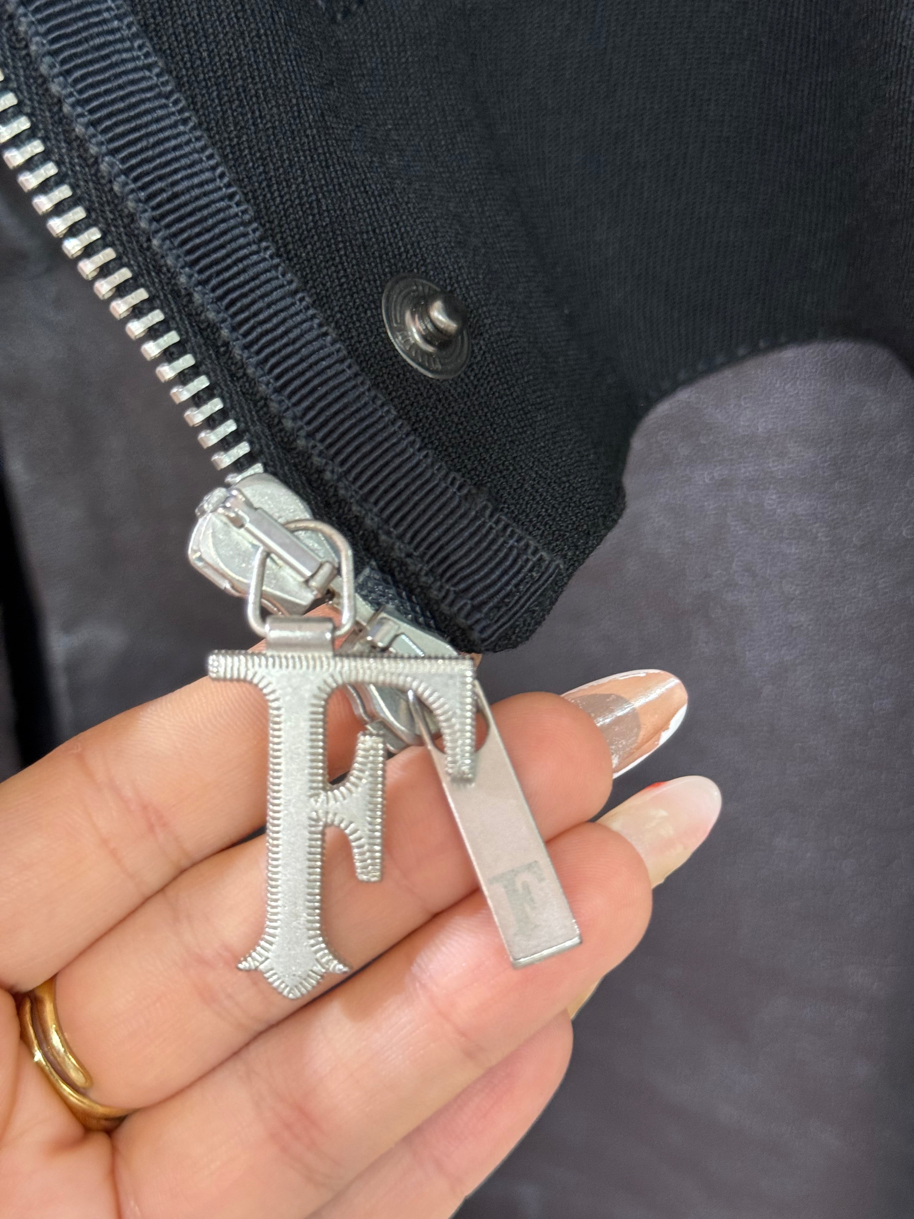 Giacca Ferrè modello chanel