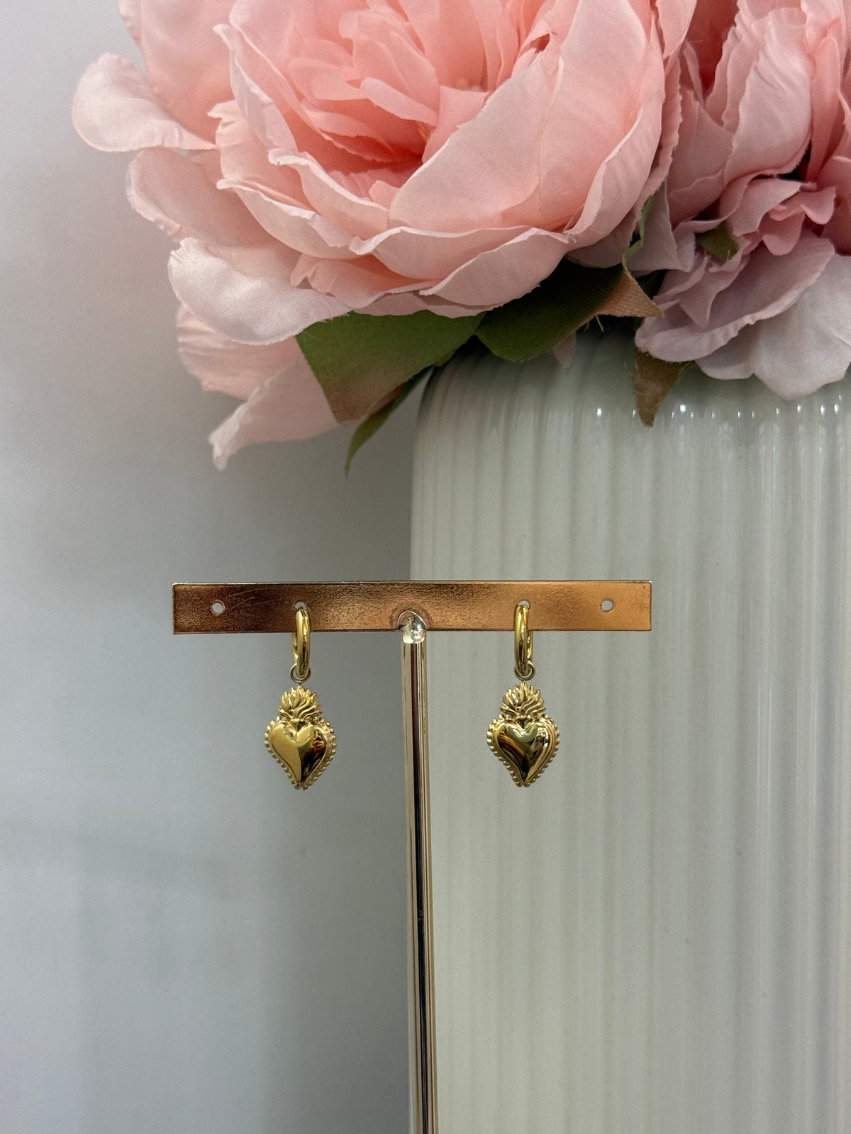Orecchini cuore sacro pendenti| gold e silver