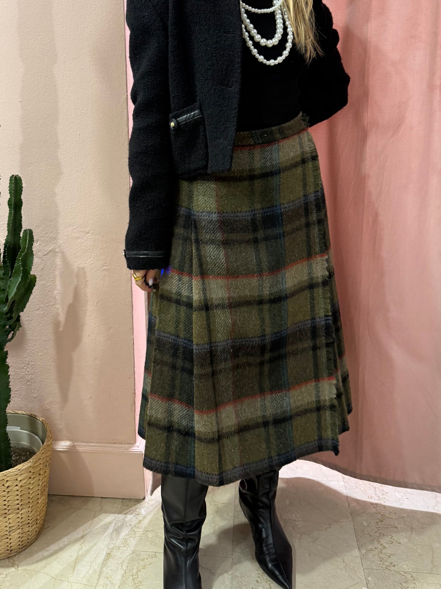 Gonna tartan sul verde in lana spessa