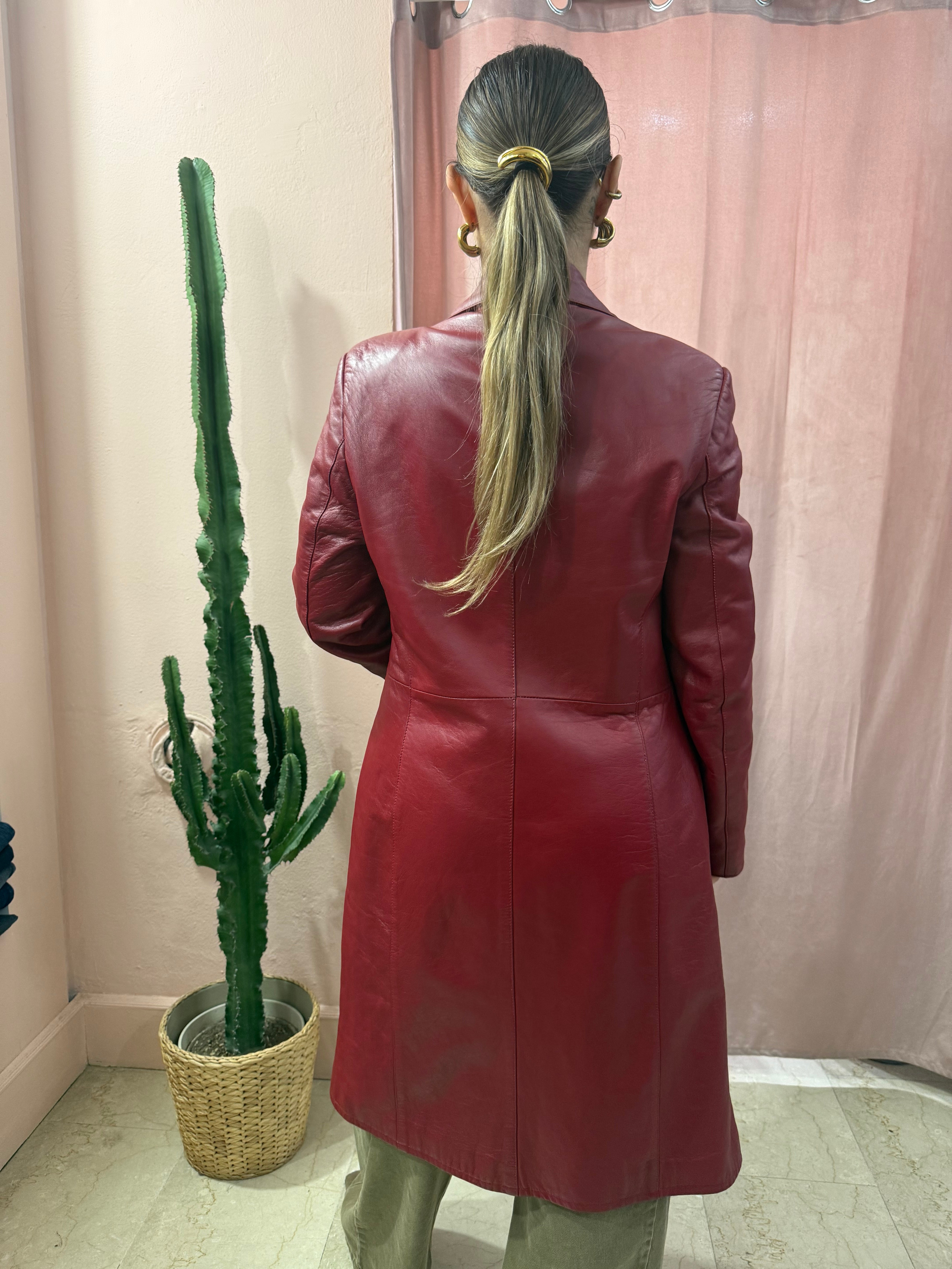 Giacca lunga in pelle rossa