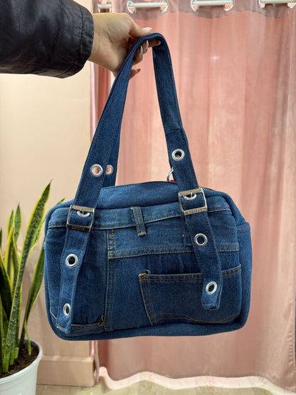 Borsa Levis upcycling a spalla