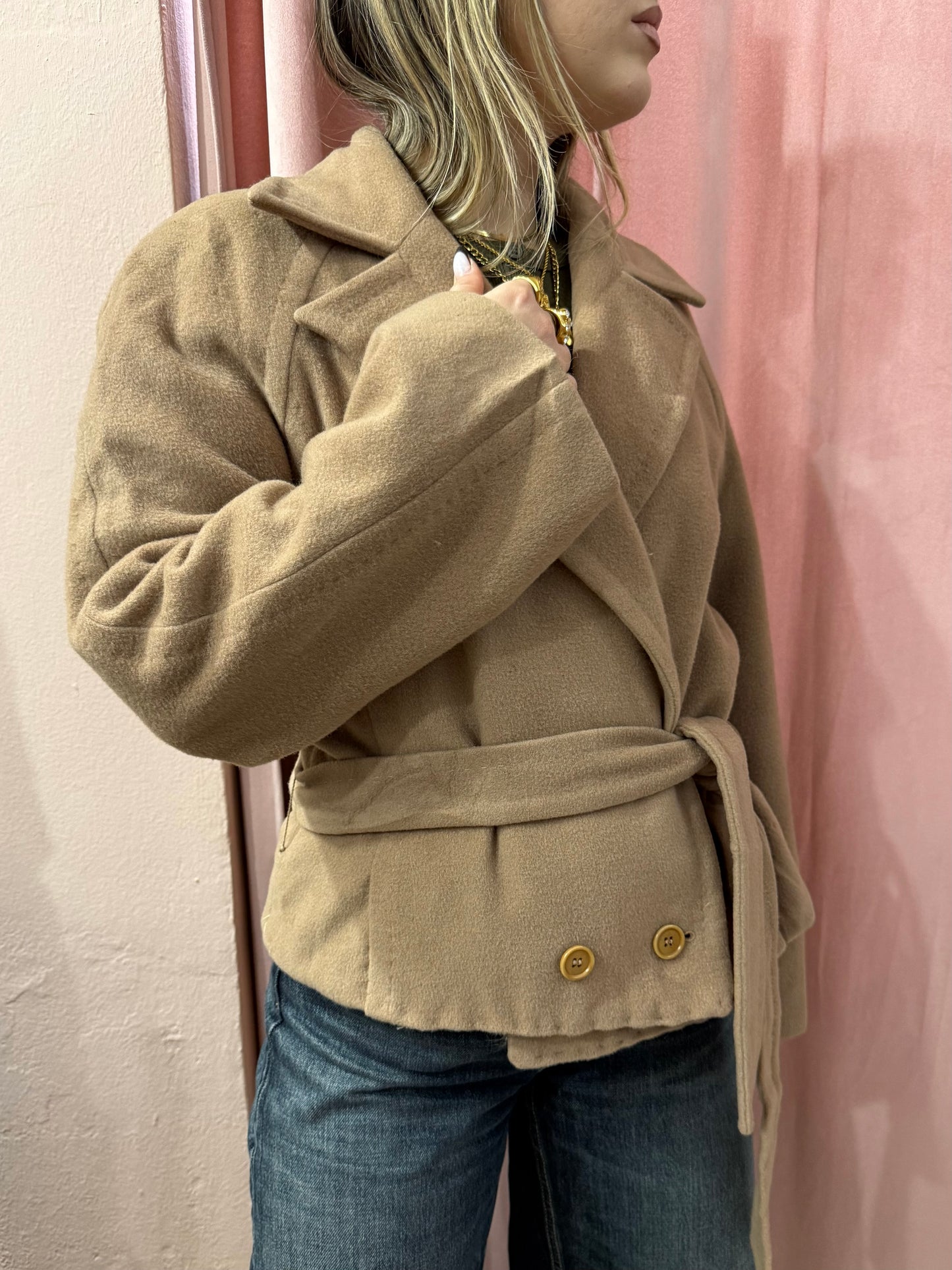 Cappotto corto cammello in lana