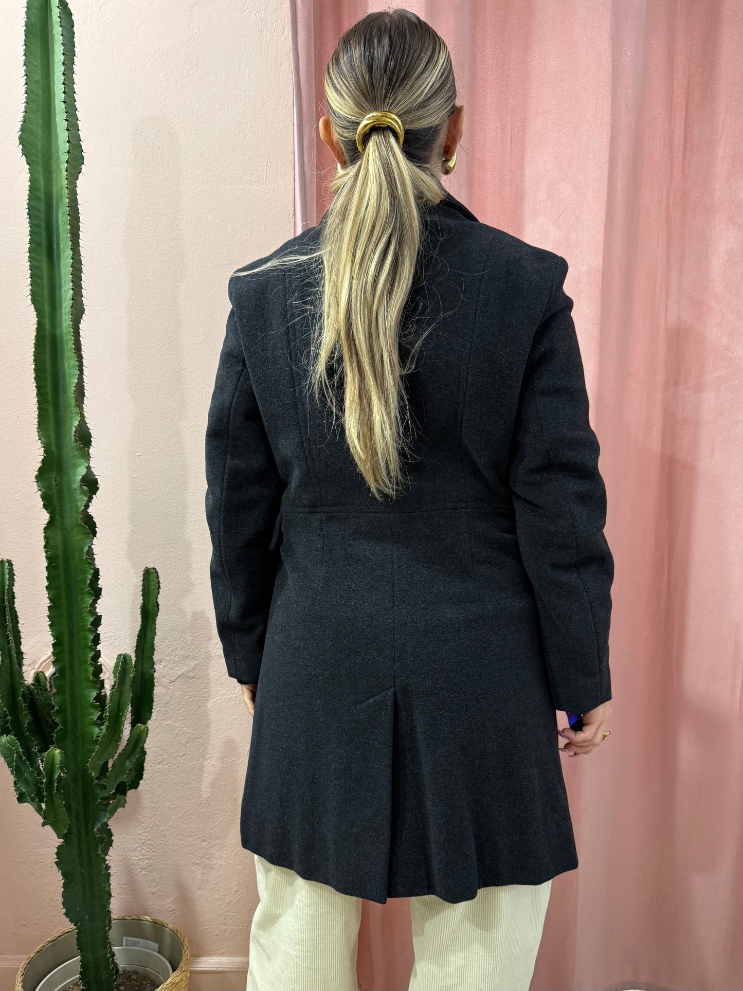 Cappotto antracite doppiopetto in lana