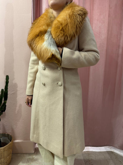 Cappotto panna con collo in pelliccia vera