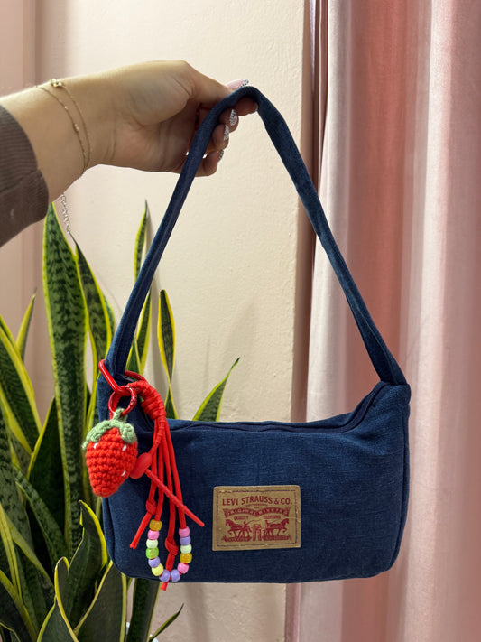 Borsa Levis upcycling denim scuro