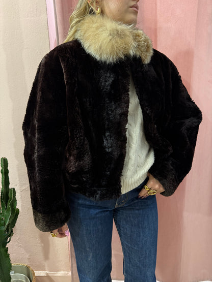 Pelliccia in castoro con collo in volpe
