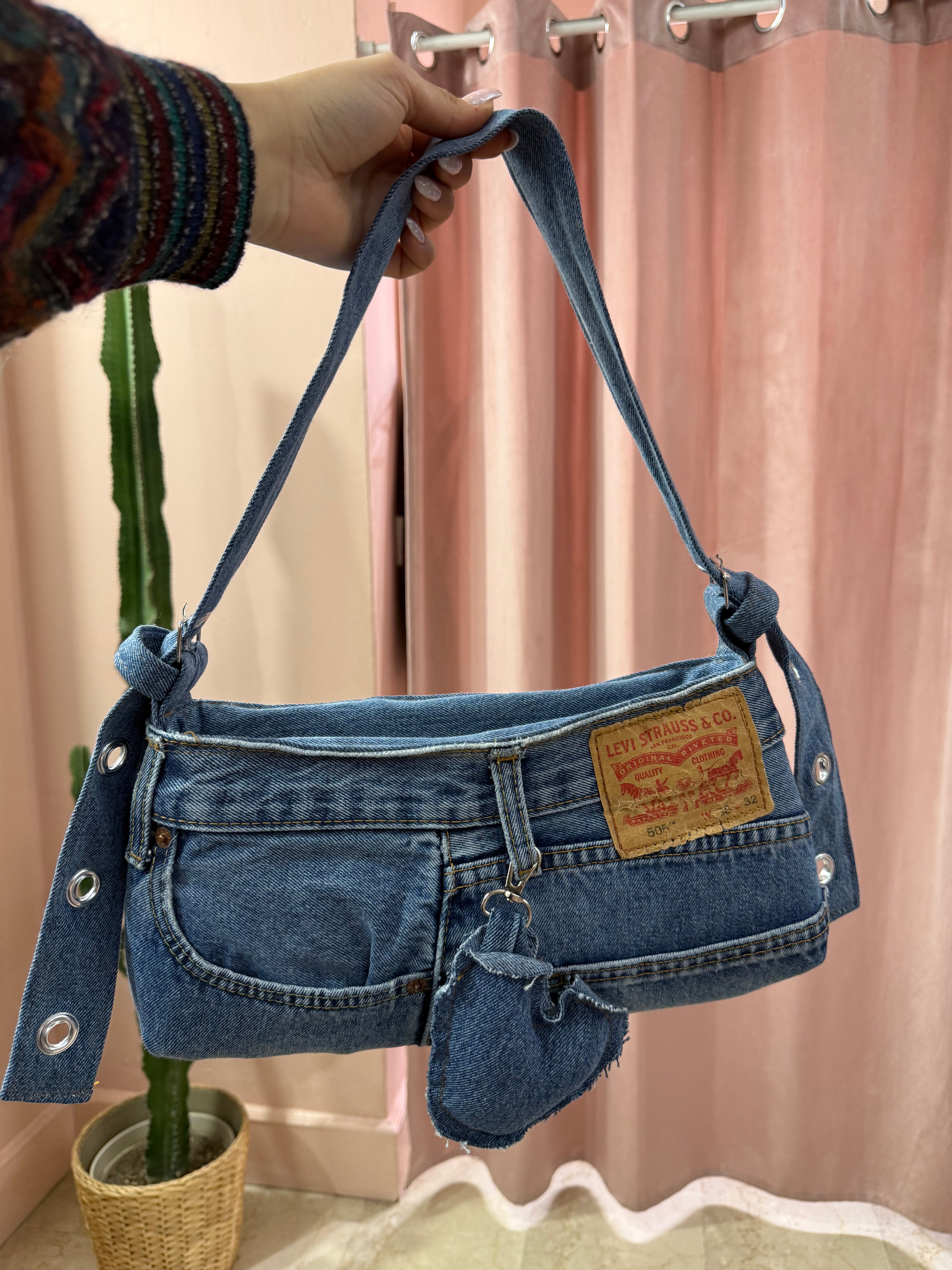 Borsa baguette Levis upcycling