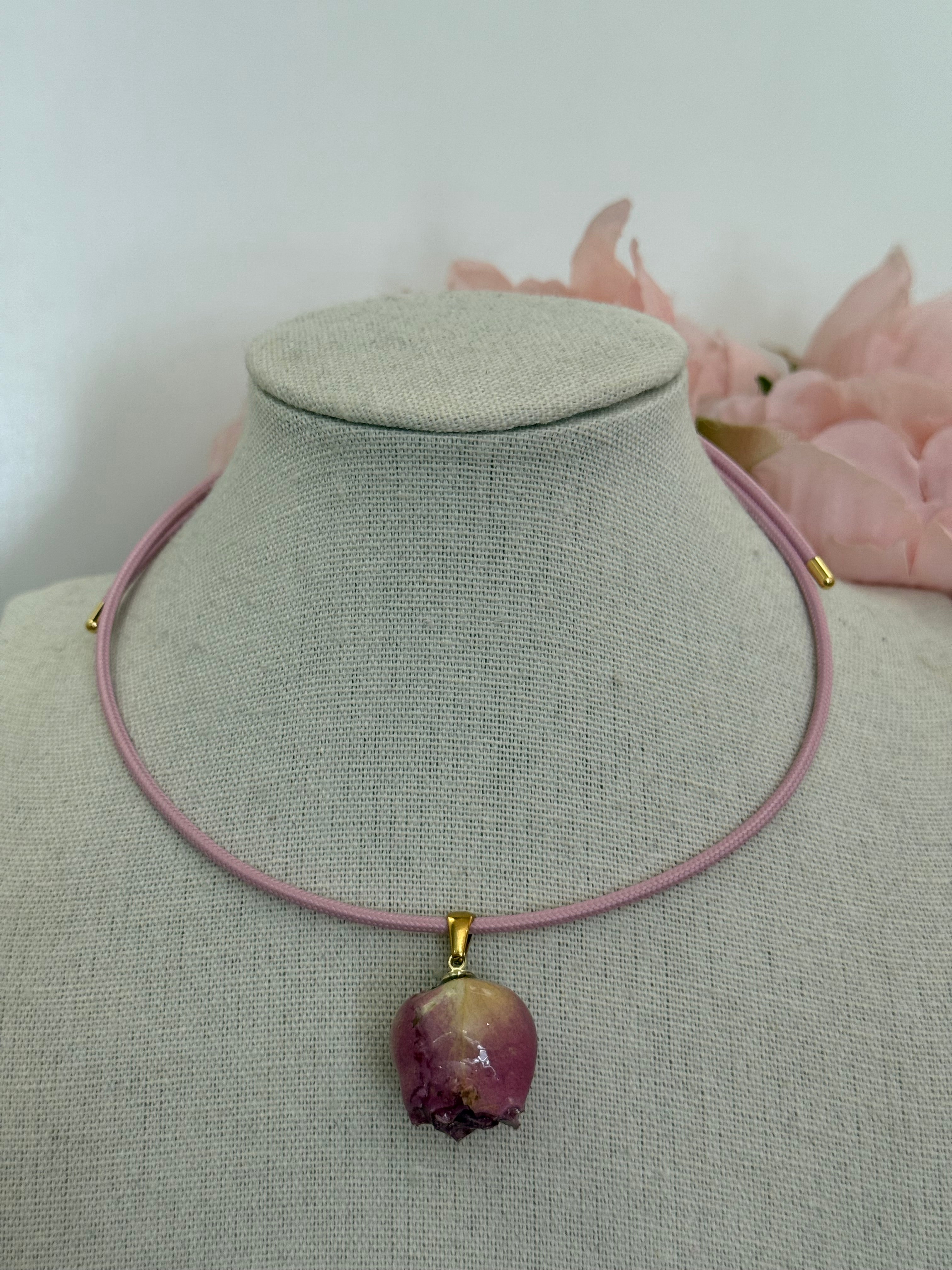 Collana magnetica con charm | più colori