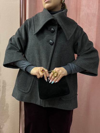 Cappotto corto svasato