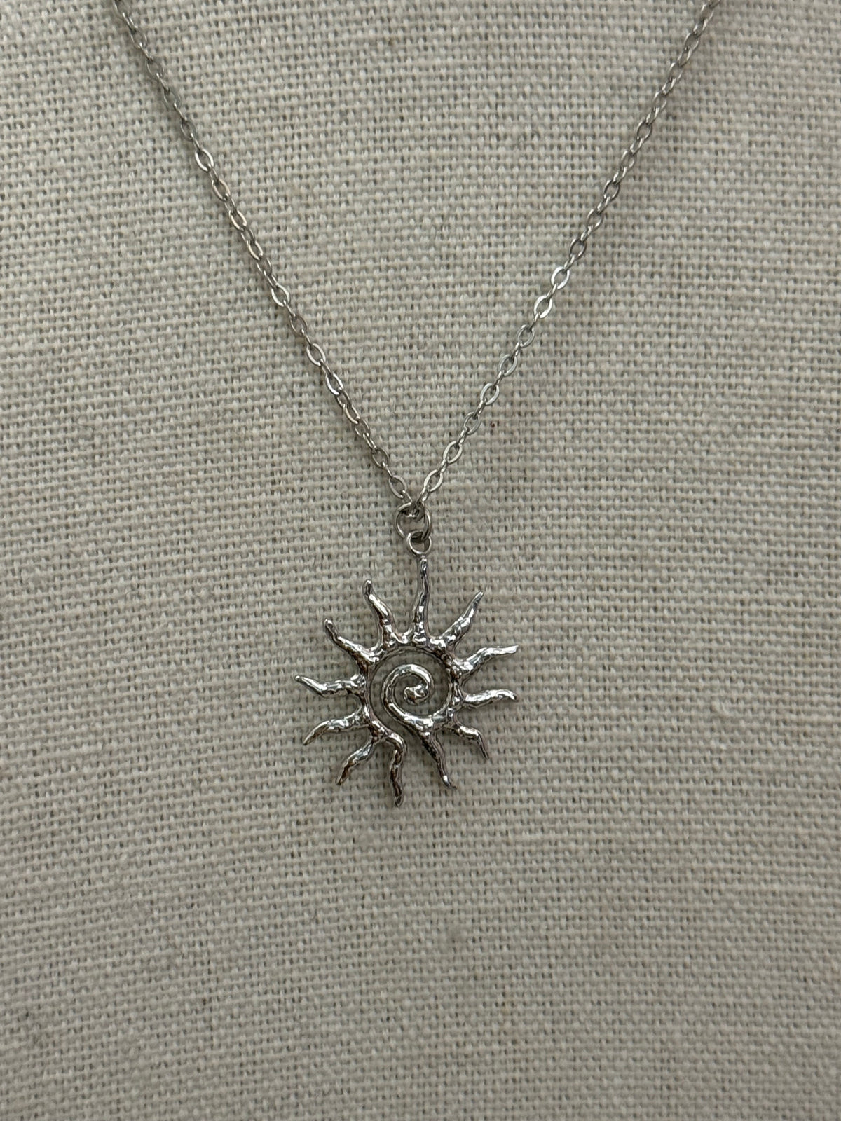Collana con sole y2k mini | gold silver