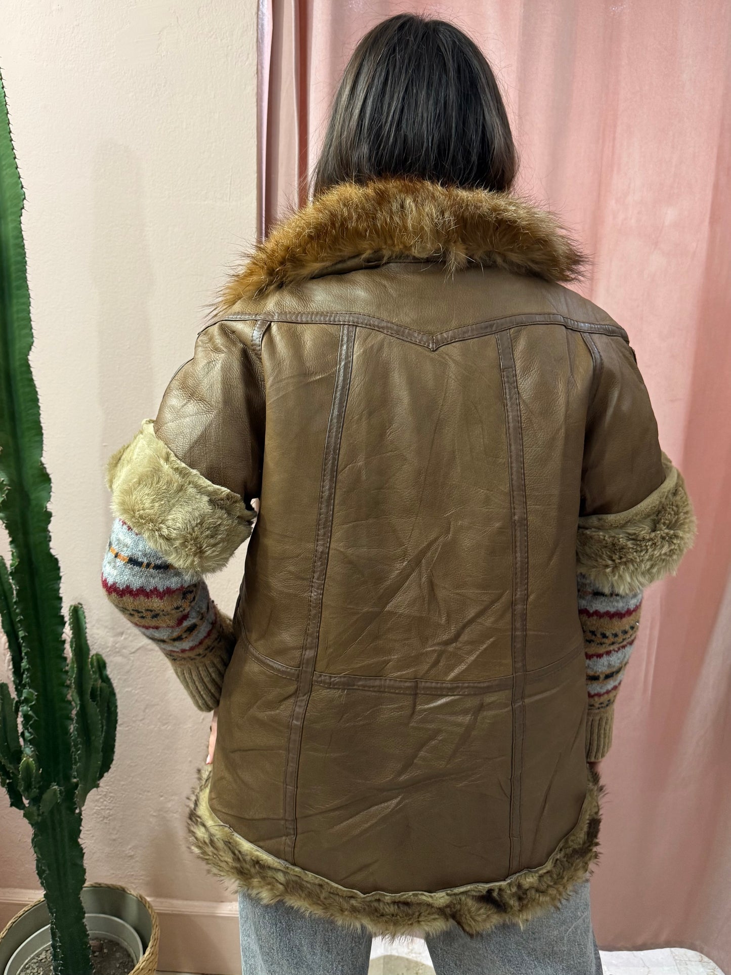 Montone Shearling smanicato collo in volpe