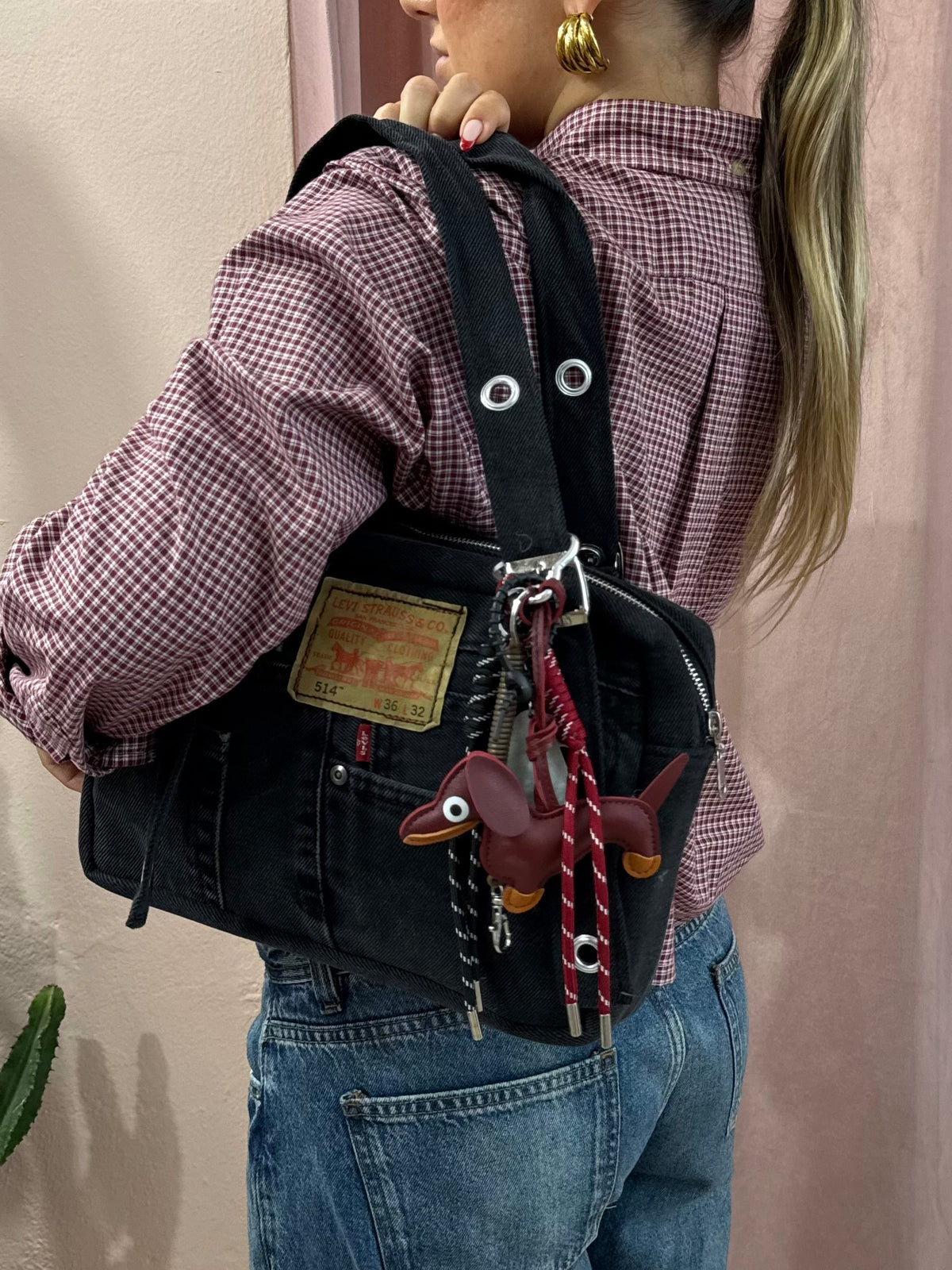 Borsa Levis upcycling nera
