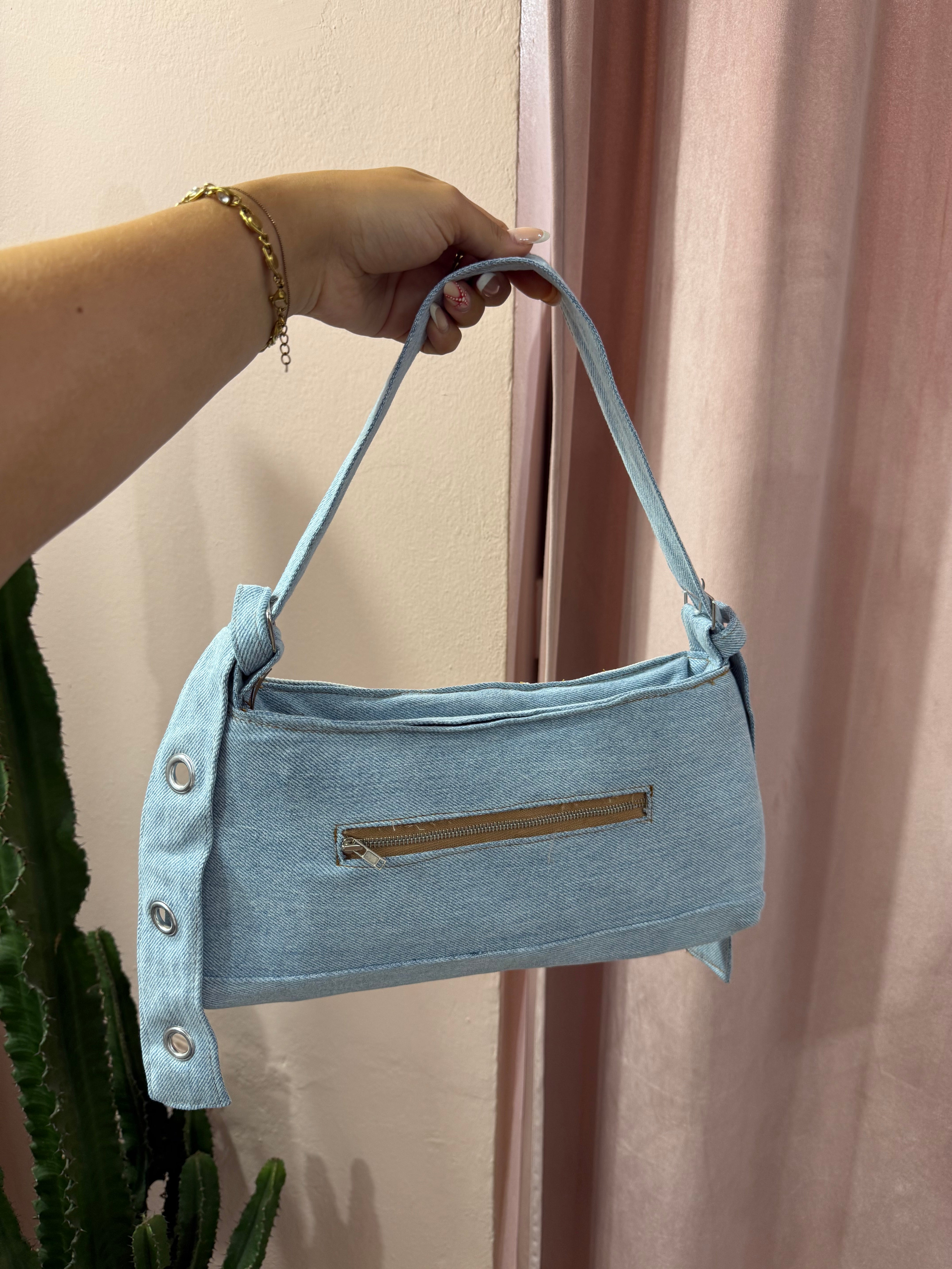 Borsa Levis baguette upcycling denim chiaro