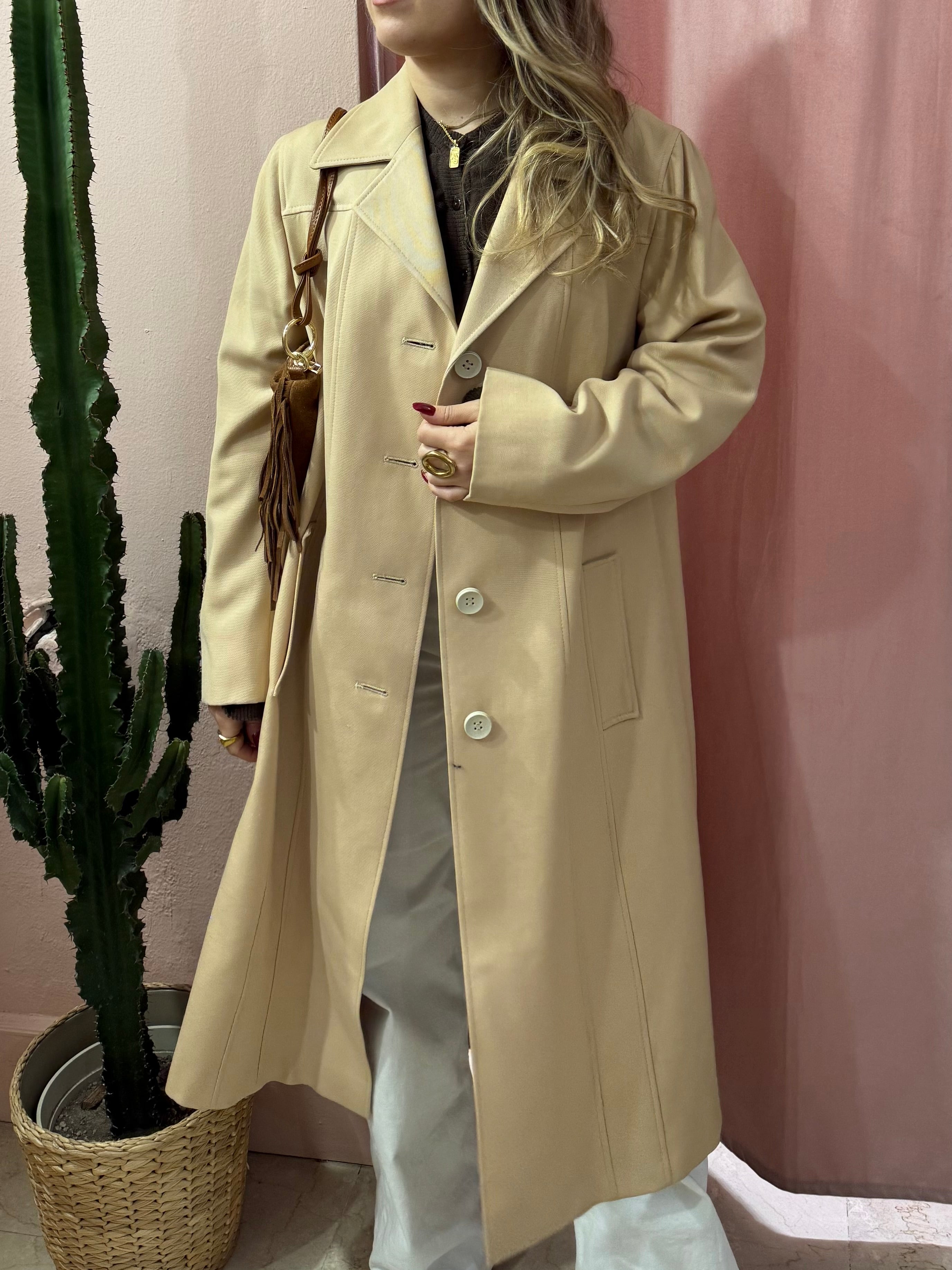 Cappotto vintage giallo burro