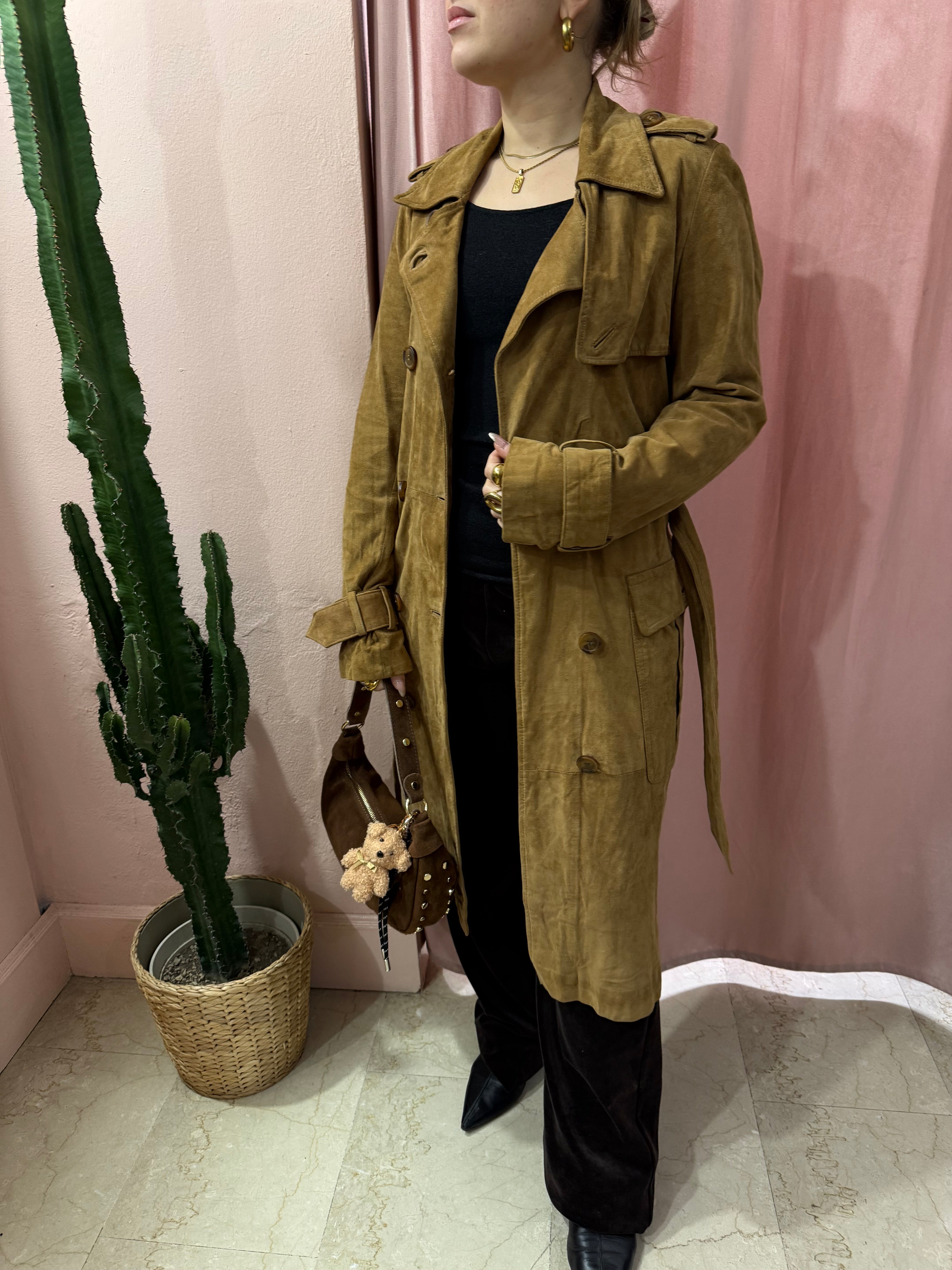 Trench in pelle scamosciato