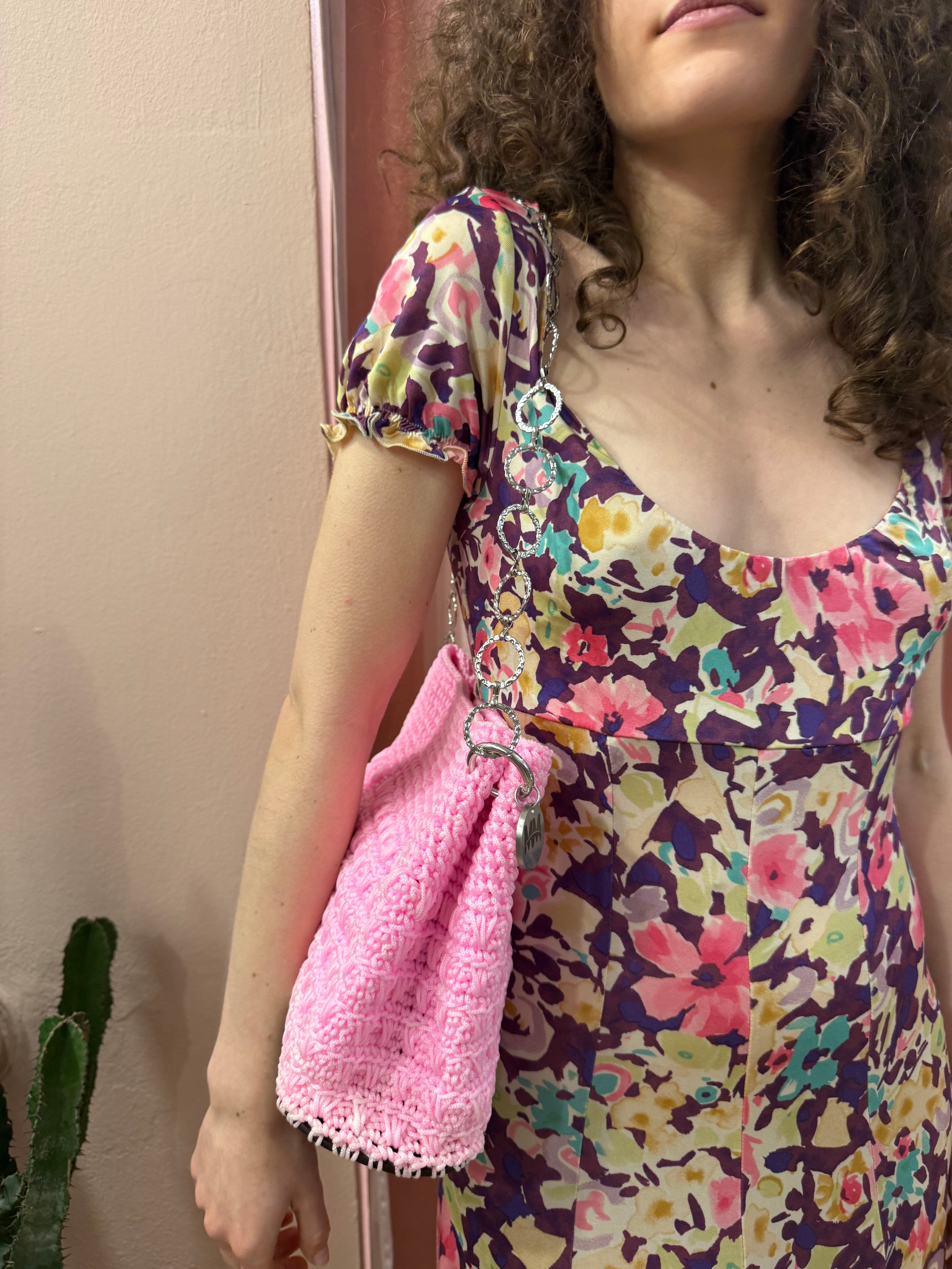 Borsa rosa crochet con catena