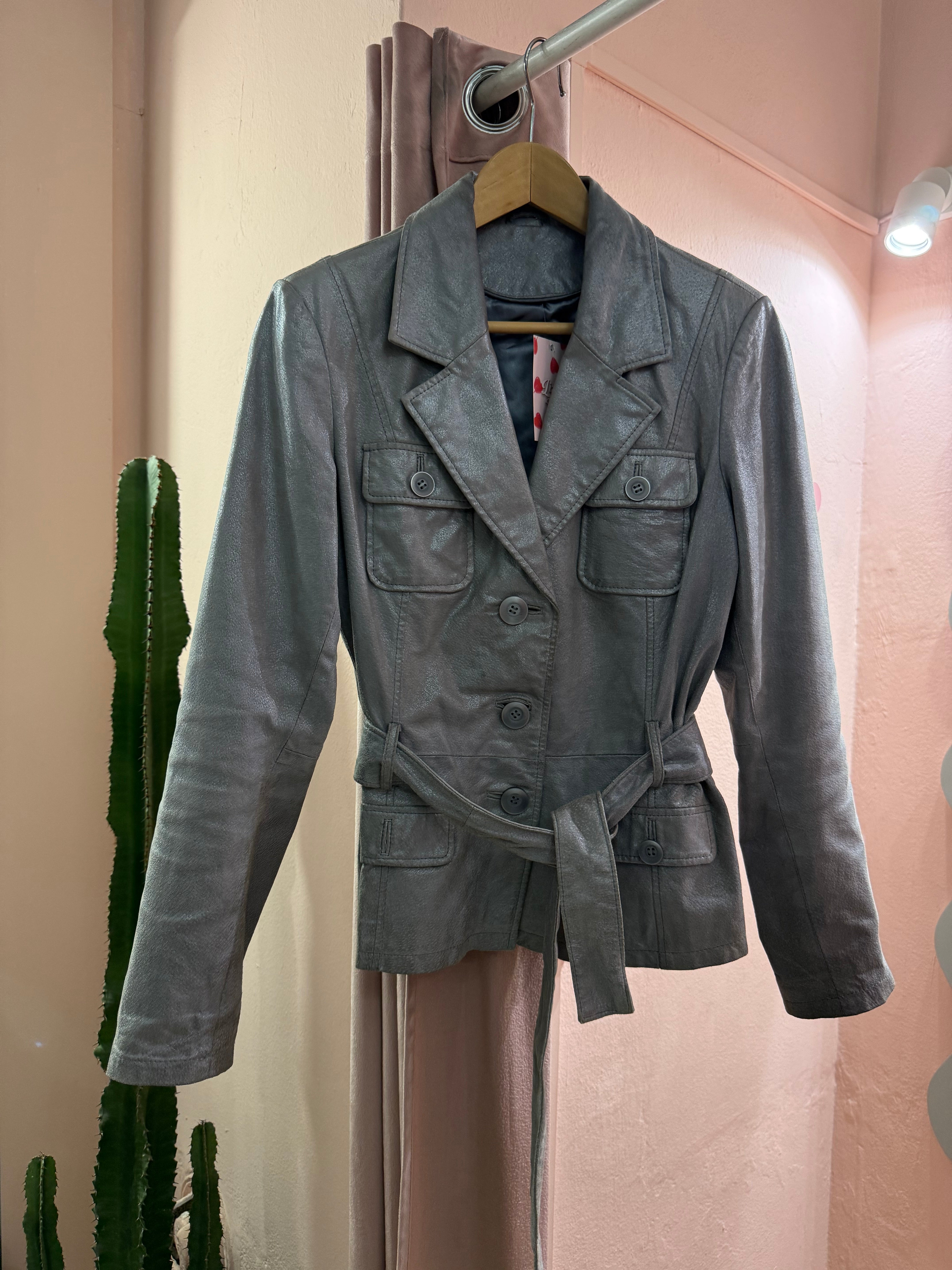 Giacca in vera pelle argentata