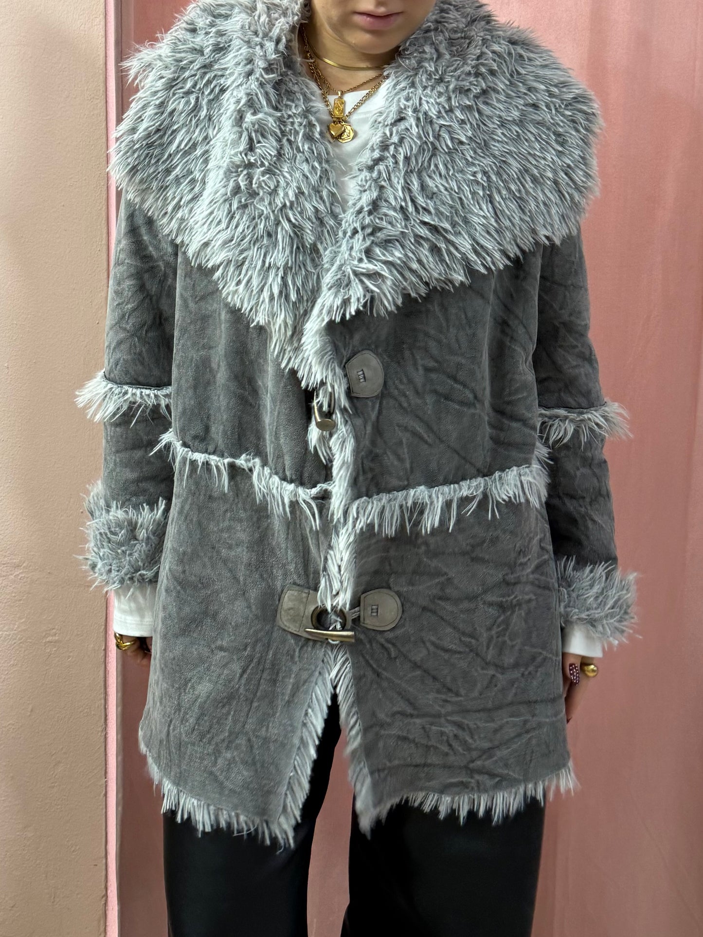 Montone 00s ghiaccio