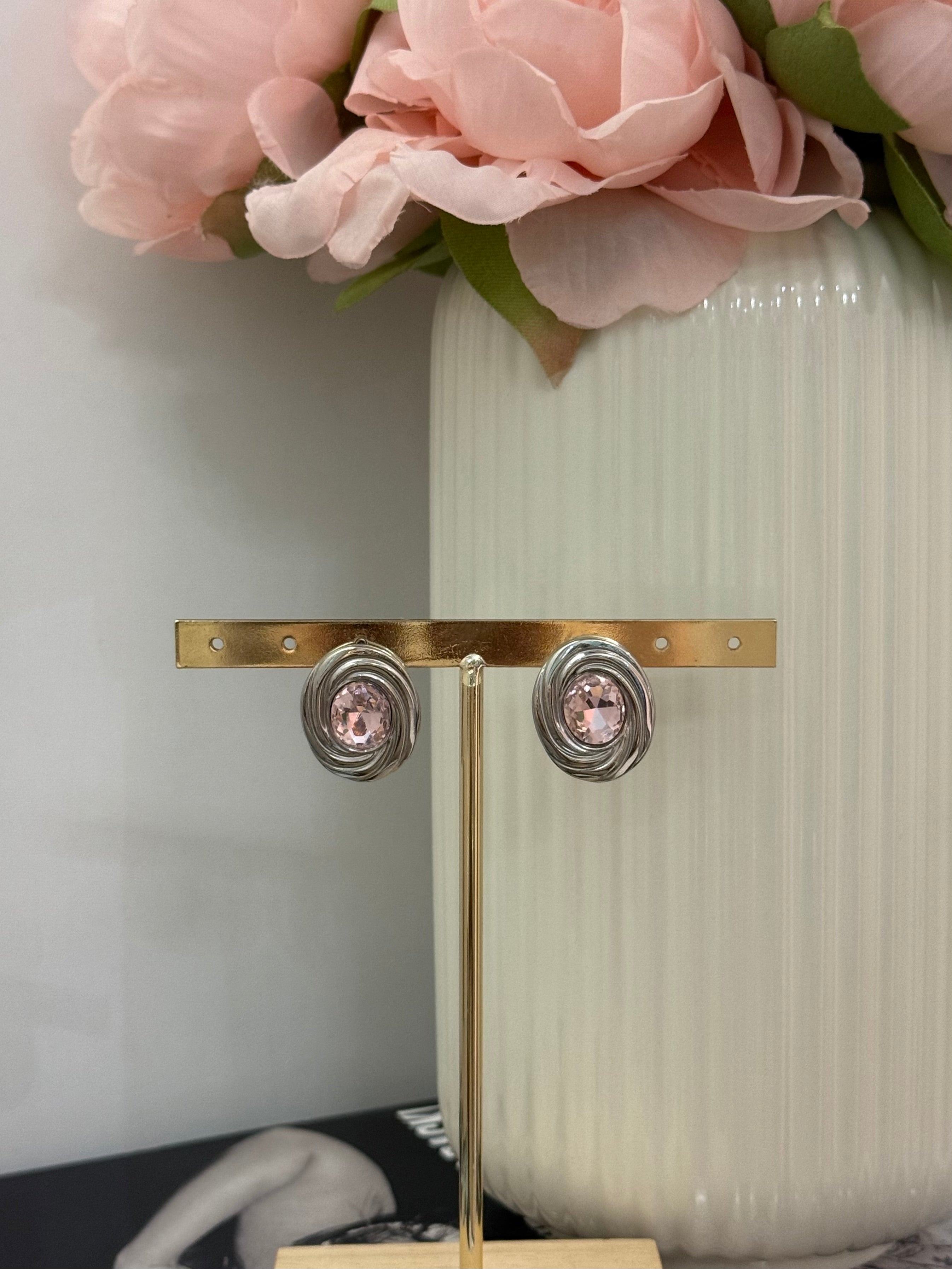 Orecchini ovali torchon con pietra | solo online