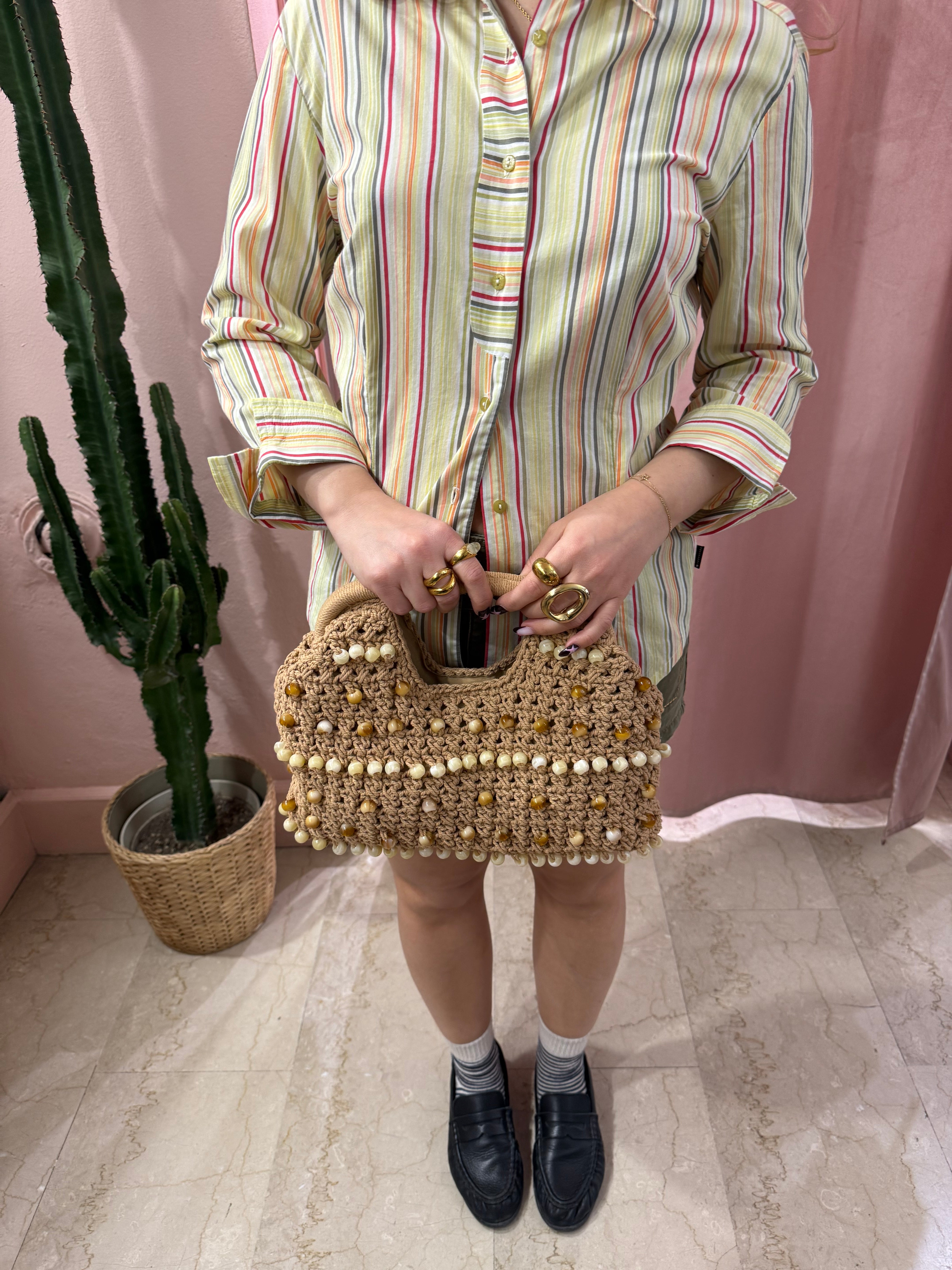 Borsa intrecciata con perline