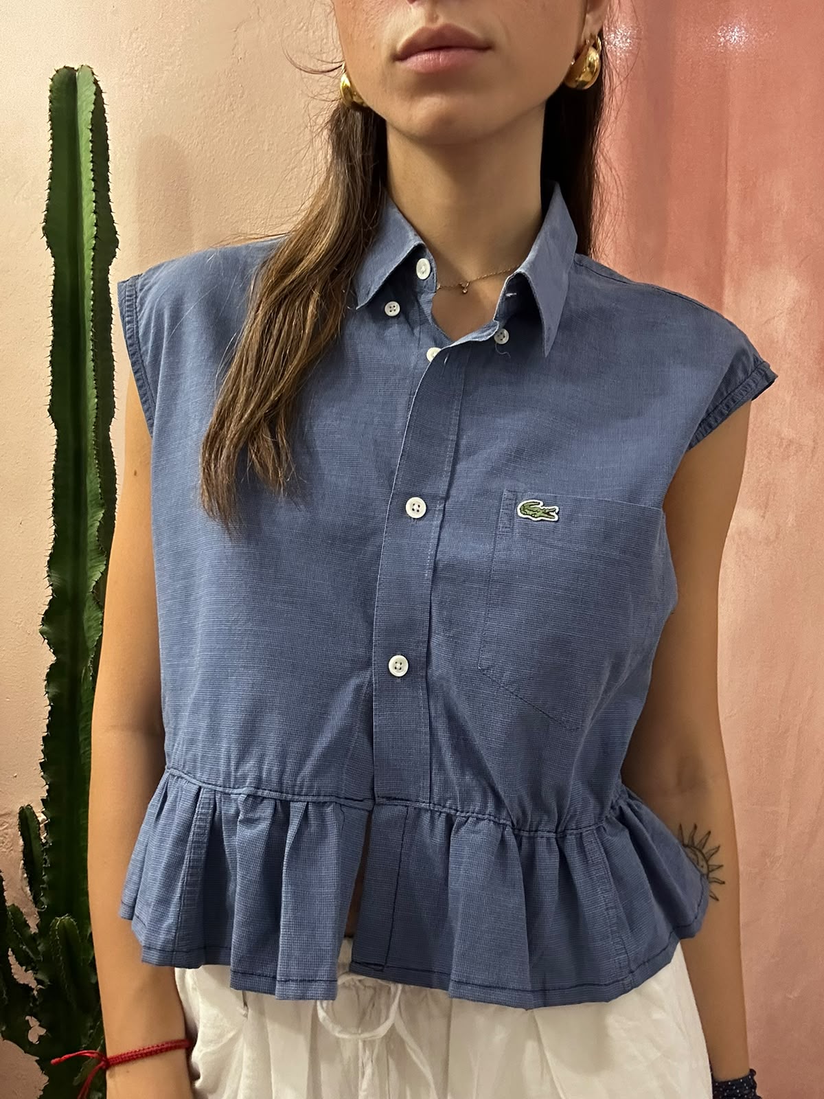 Camicia Lacoste upcycling volant blu navy