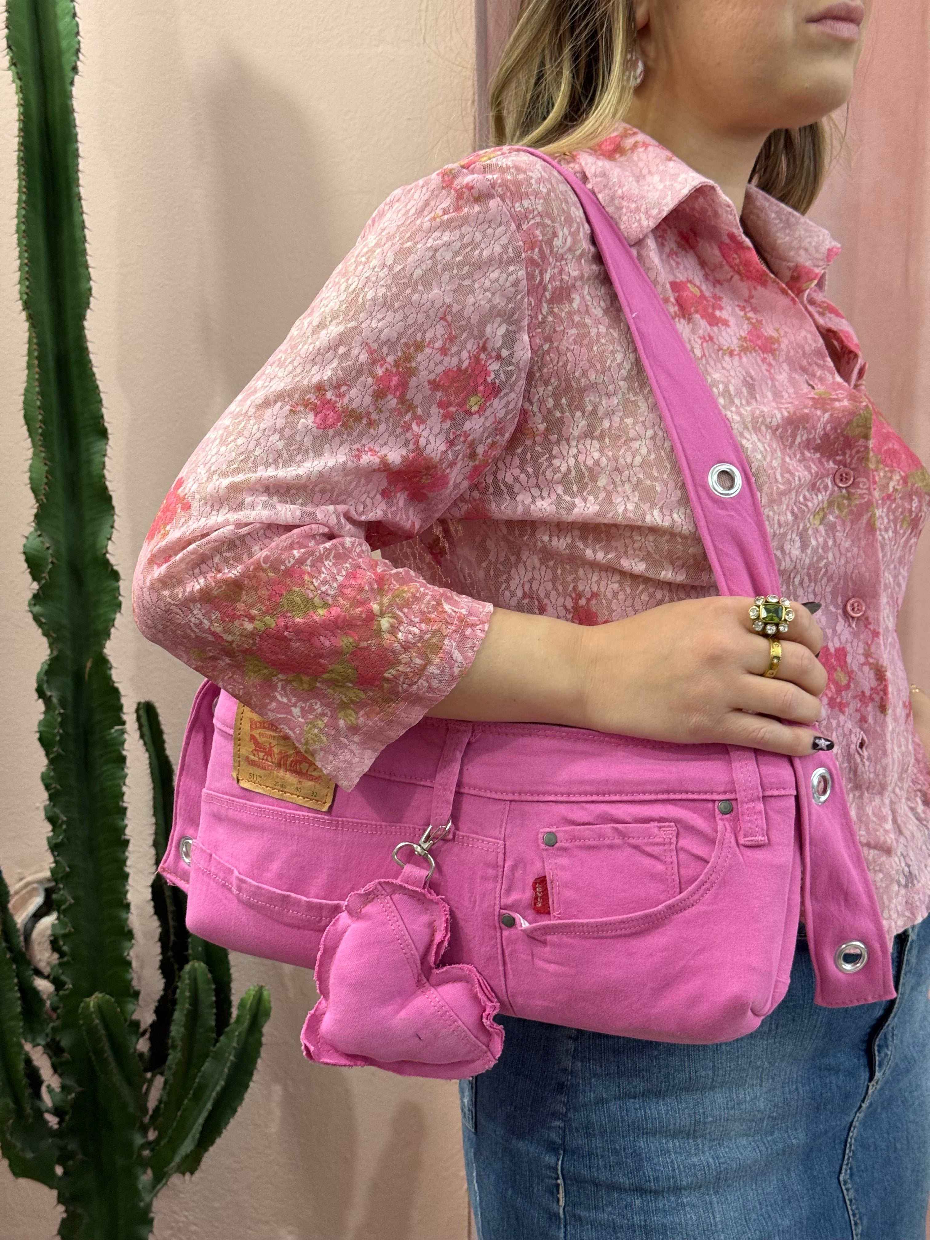 Borsa baguette Levis upcycling fucsia