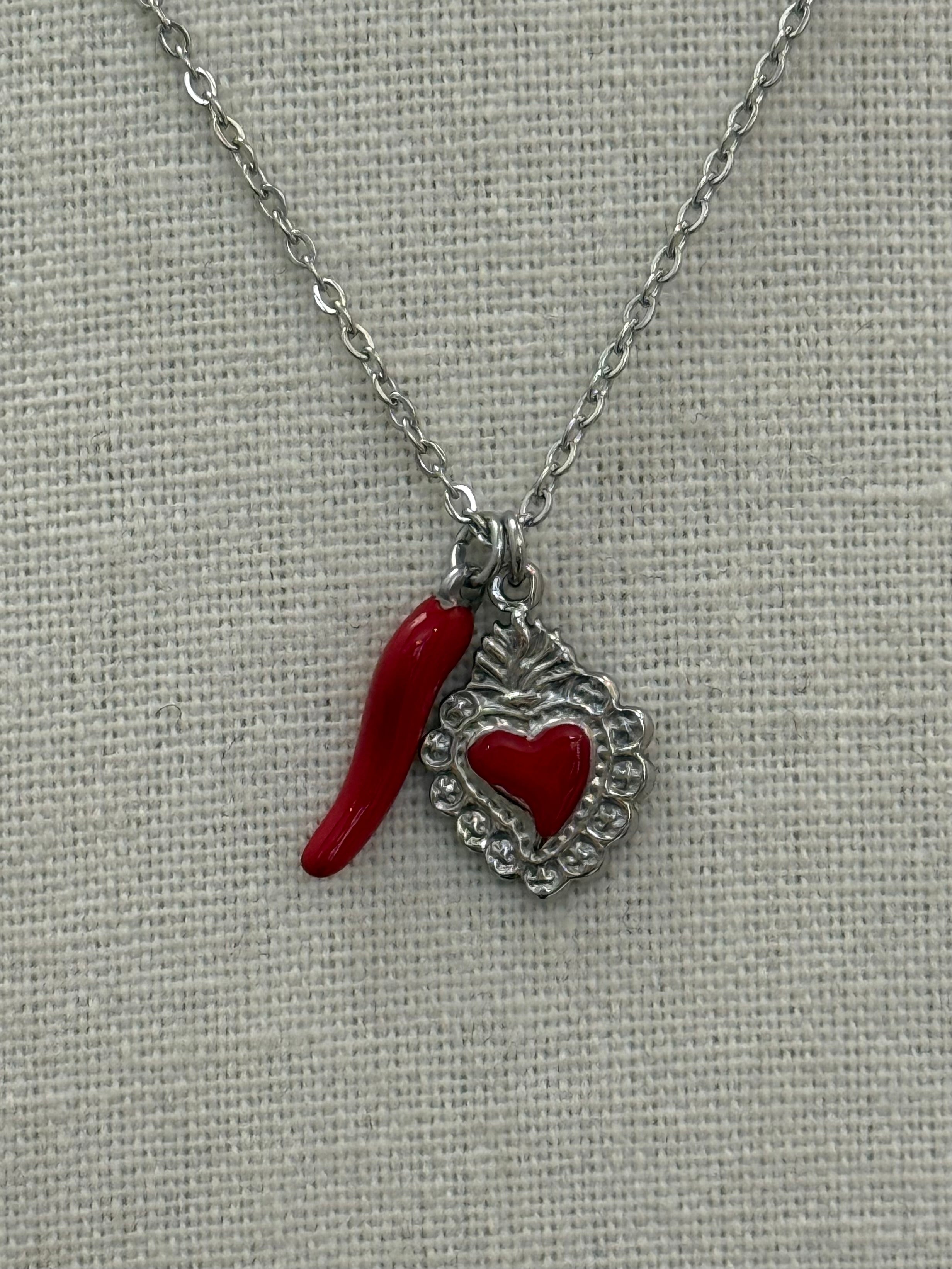 Collana Cuore Sacro portafortuna | più colori