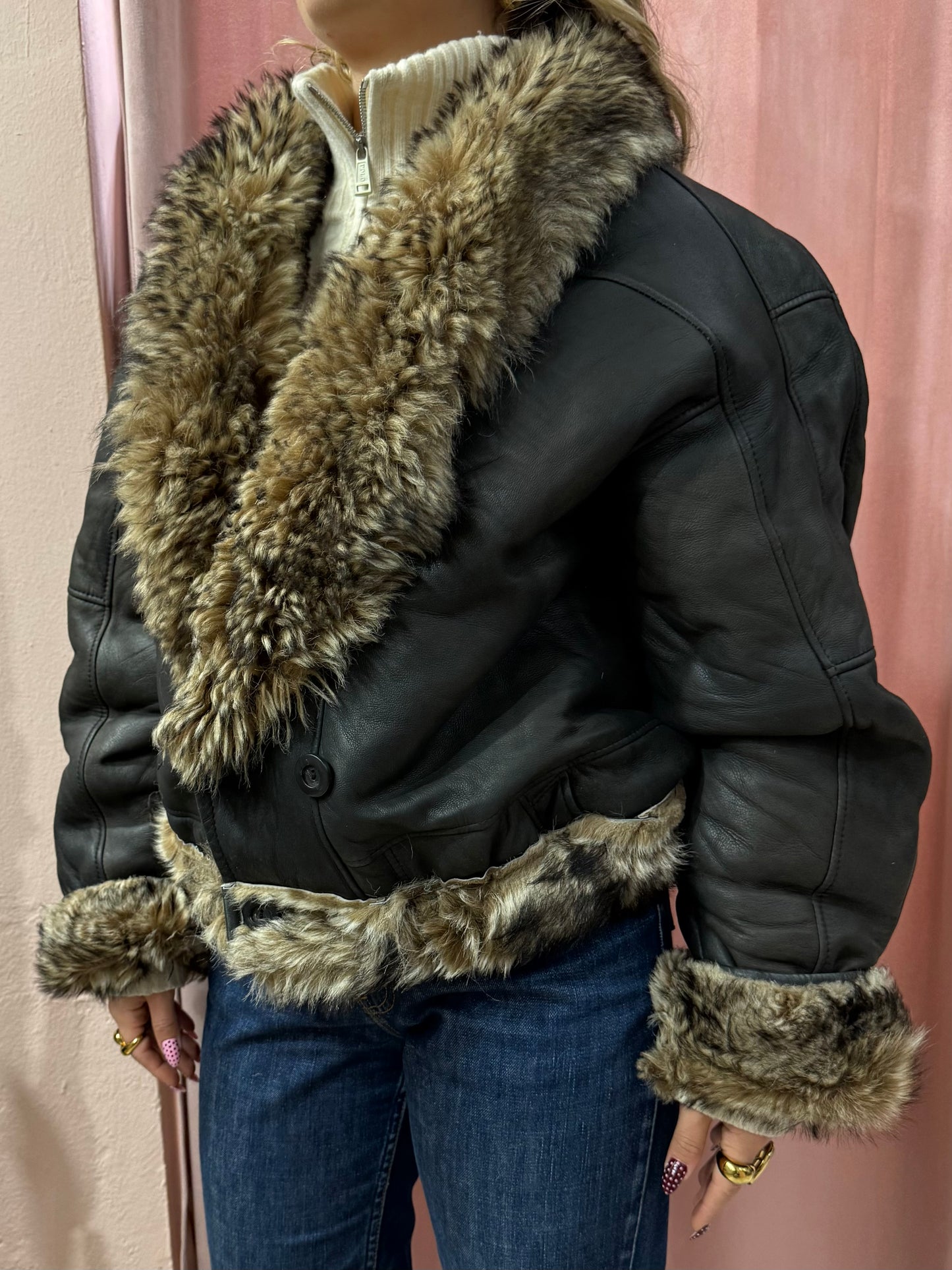 Montone crop pelo bicolor