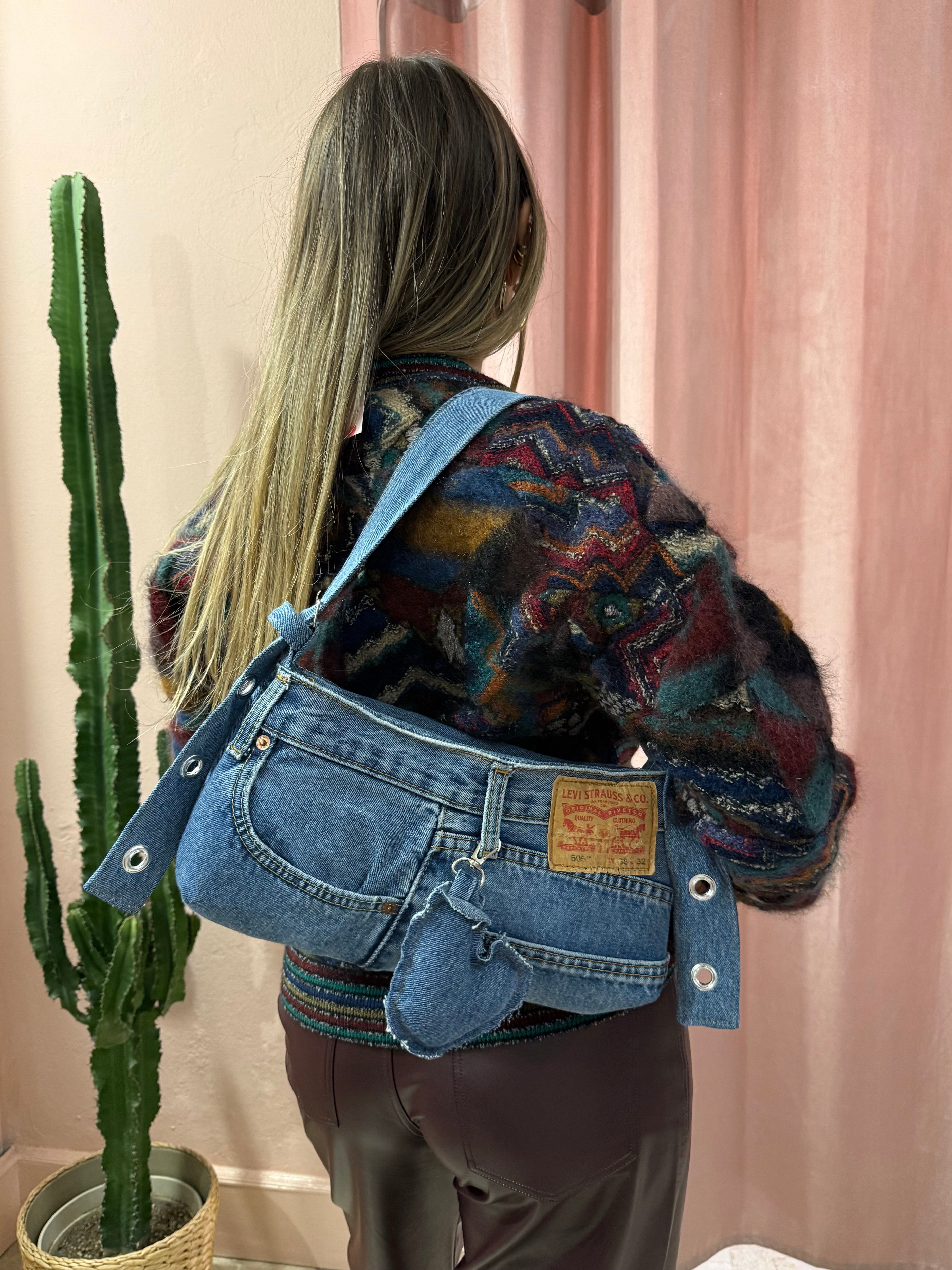 Borsa baguette Levis upcycling