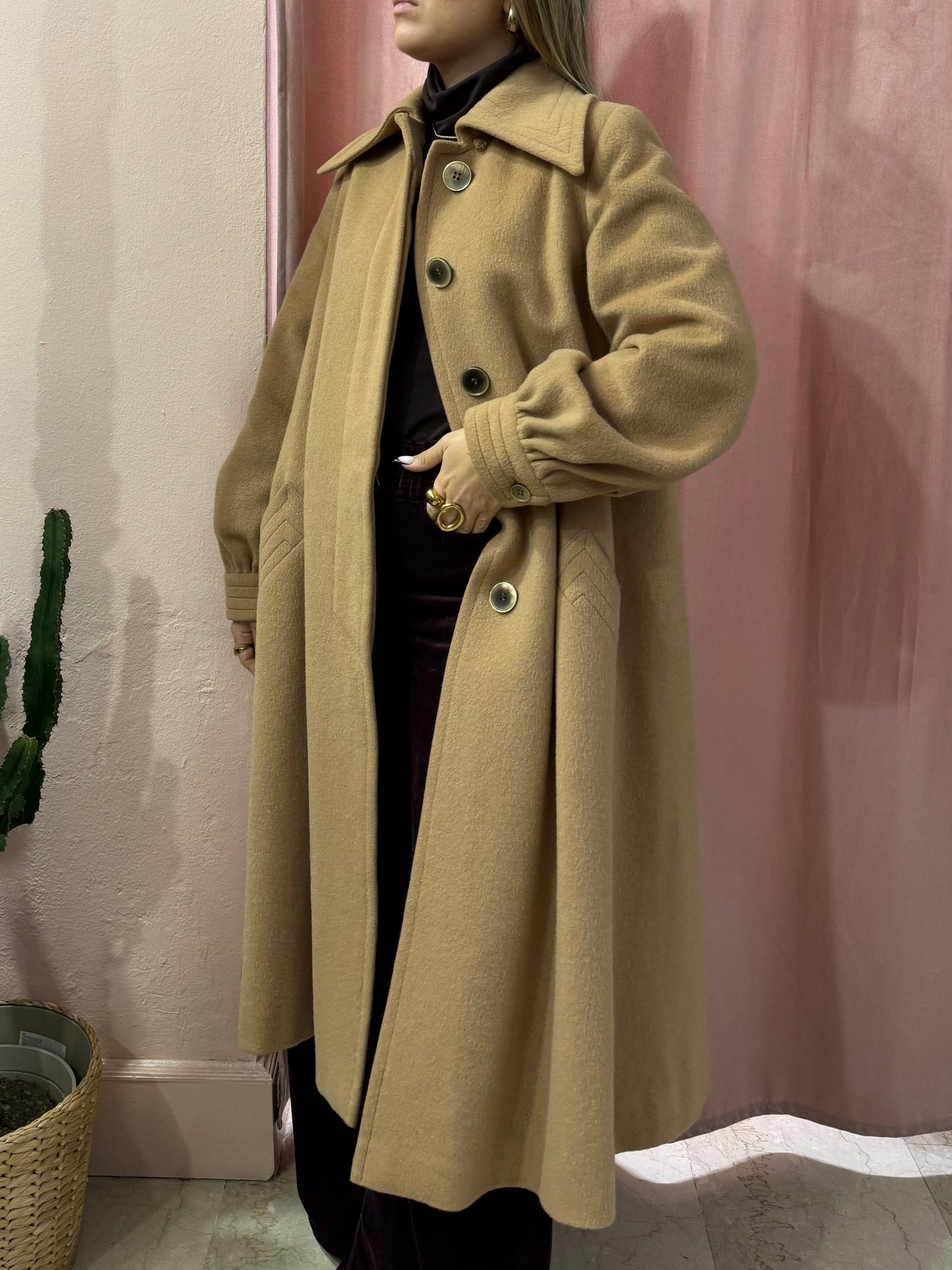 Cappotto cammello maniche a sbuffo